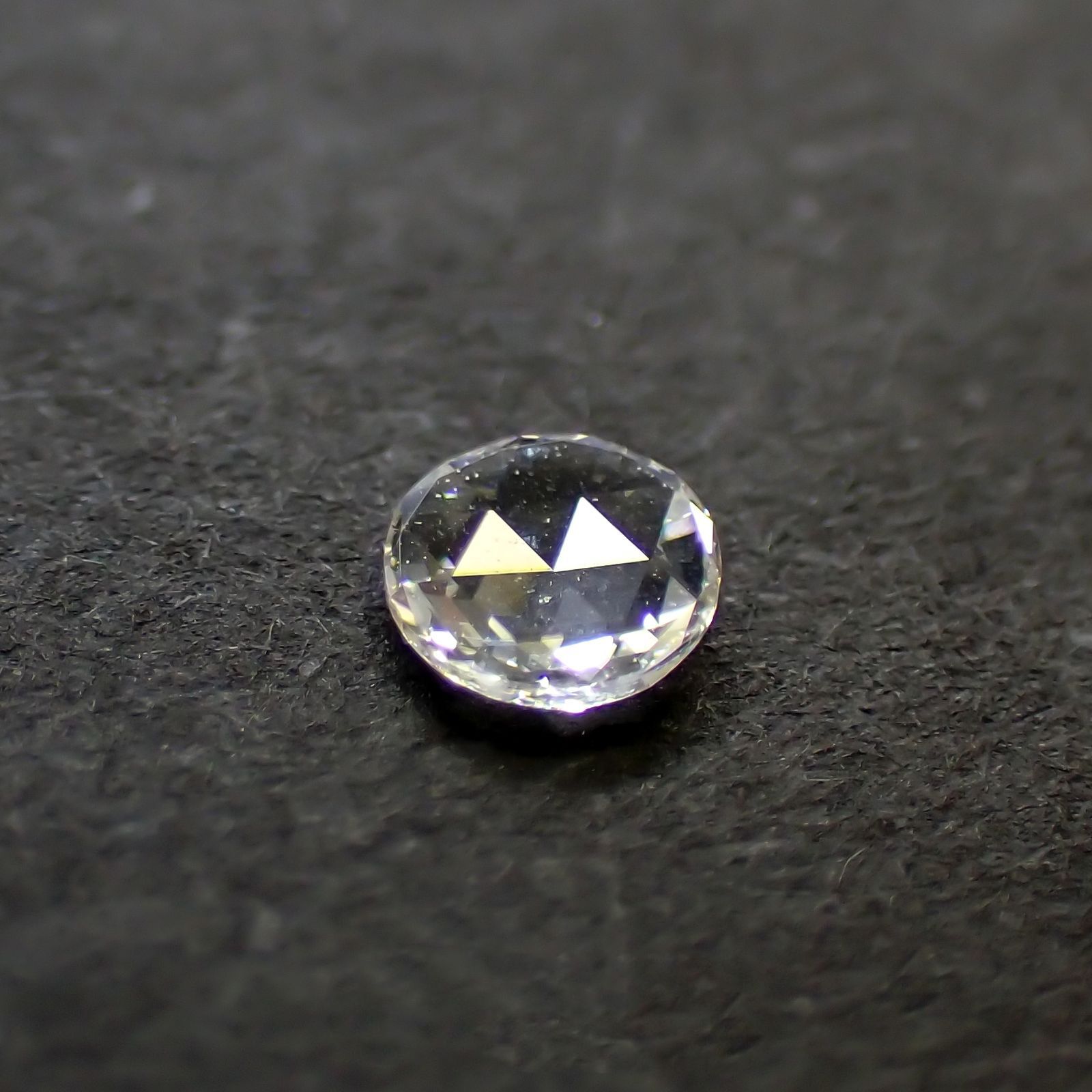 ◇ローズカット◇ダイヤモンド SI-VS / D-G(宝石名ダイアモンド) 0.054ct 識別済[210610907]2.9×2.9mm前後