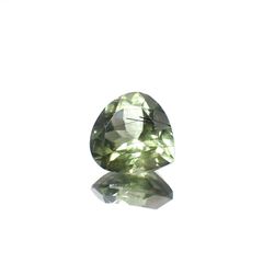 ルドウィジャイトインペリドット パキスタン産 2.96ct[230220731]9.3x9.1mm前後