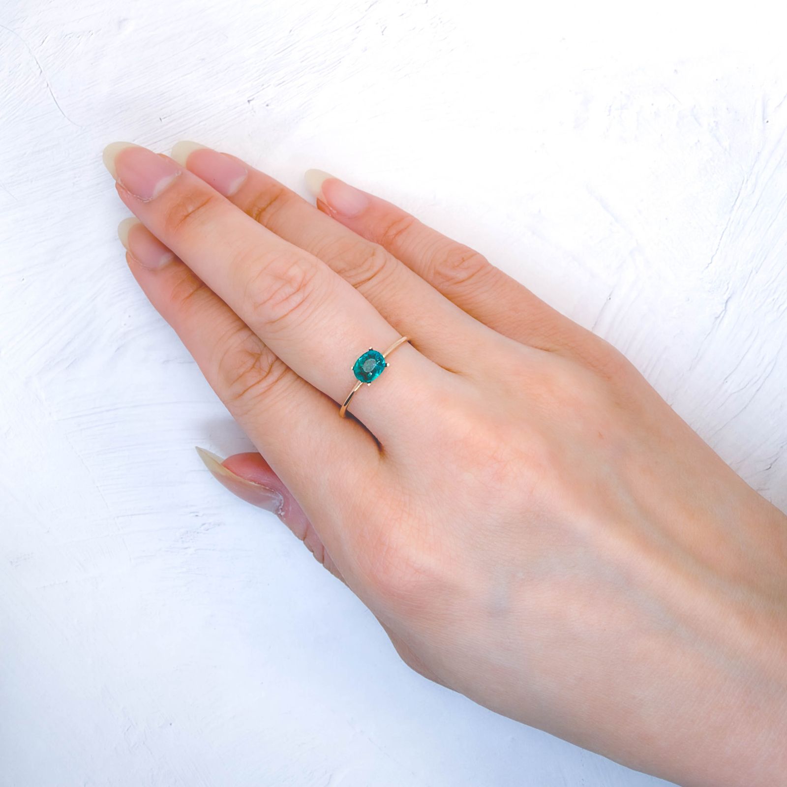 パライバトルマリン(宝石名トルマリン/別名パライバ・トルマリン)エチオピア産 GIA鑑付 0.54ct / 5.76x4.46mm前後 [260933197]