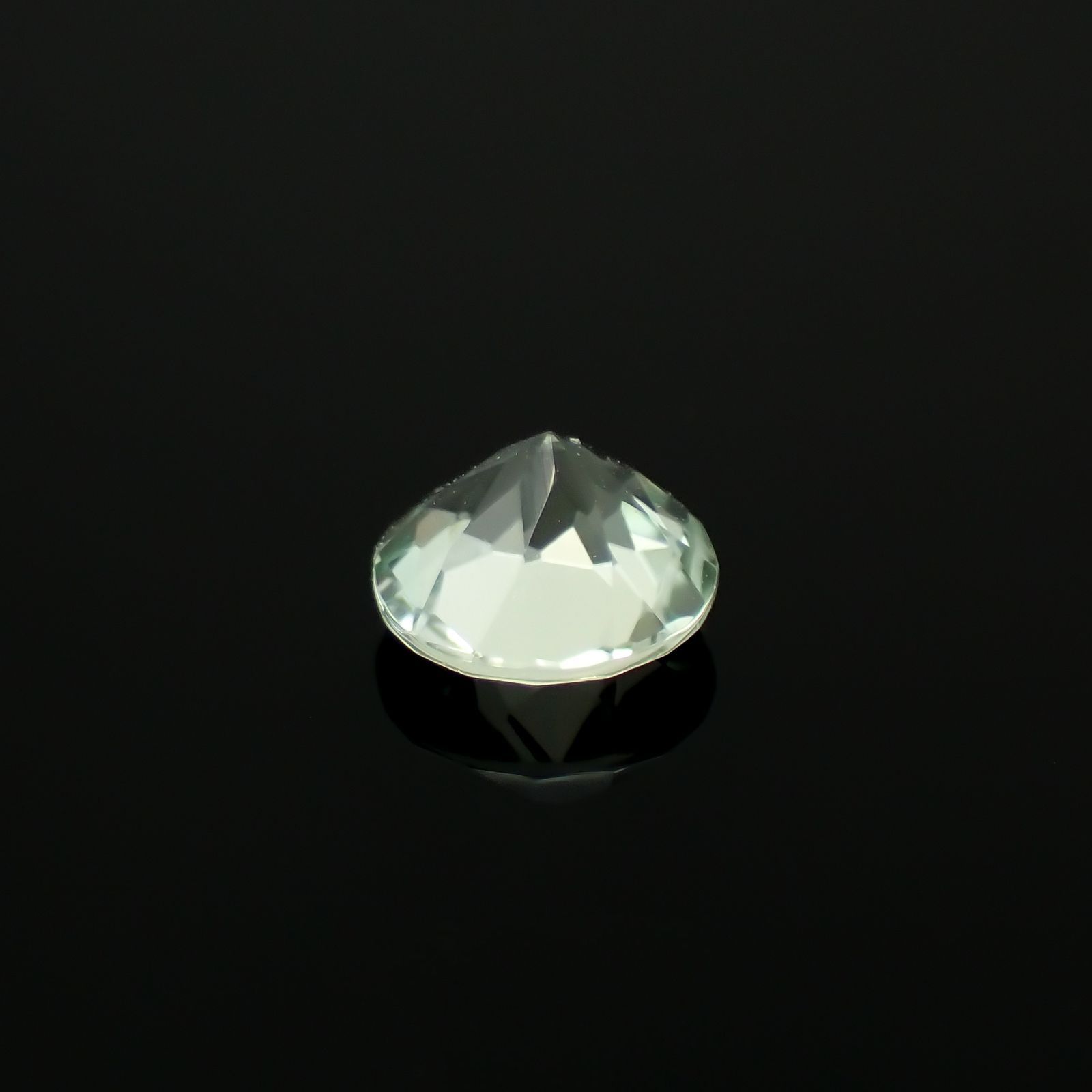 モンテブラサイト(宝石名モンテブラサイト)マダガスカル産 識別済 0.42ct / 4.9x4.8mm前後 [230120296]