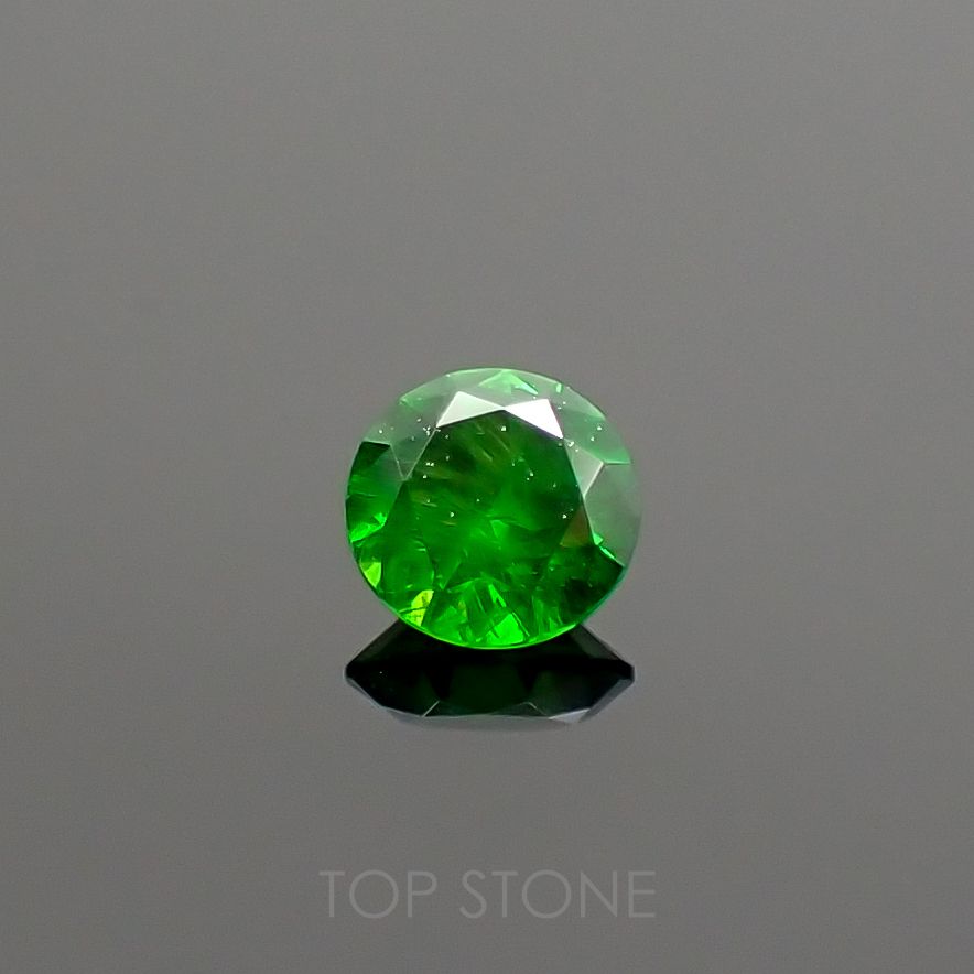 デマントイドガーネット(宝石名デマントイド・ガーネット) ロシア産 0.199ct ソ付(彩珠)[210711586]3.5×3.5mm前後