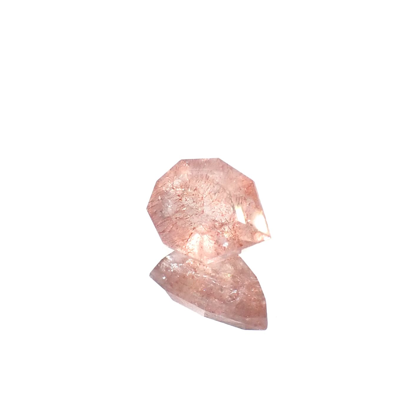 ◇カスタムカット◇ストロベリークォーツ カザフスタン産 1.65ct[240125496]9.3x6.8mm前後
