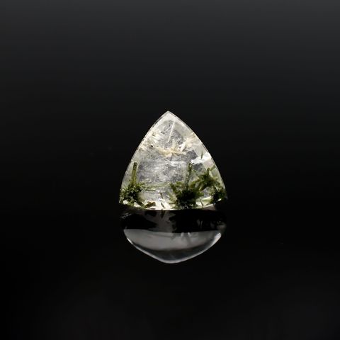 ヘデンベルジャイトインクォーツ インドネシア産 3.83ct [220917830]10.5x11.2mm前後