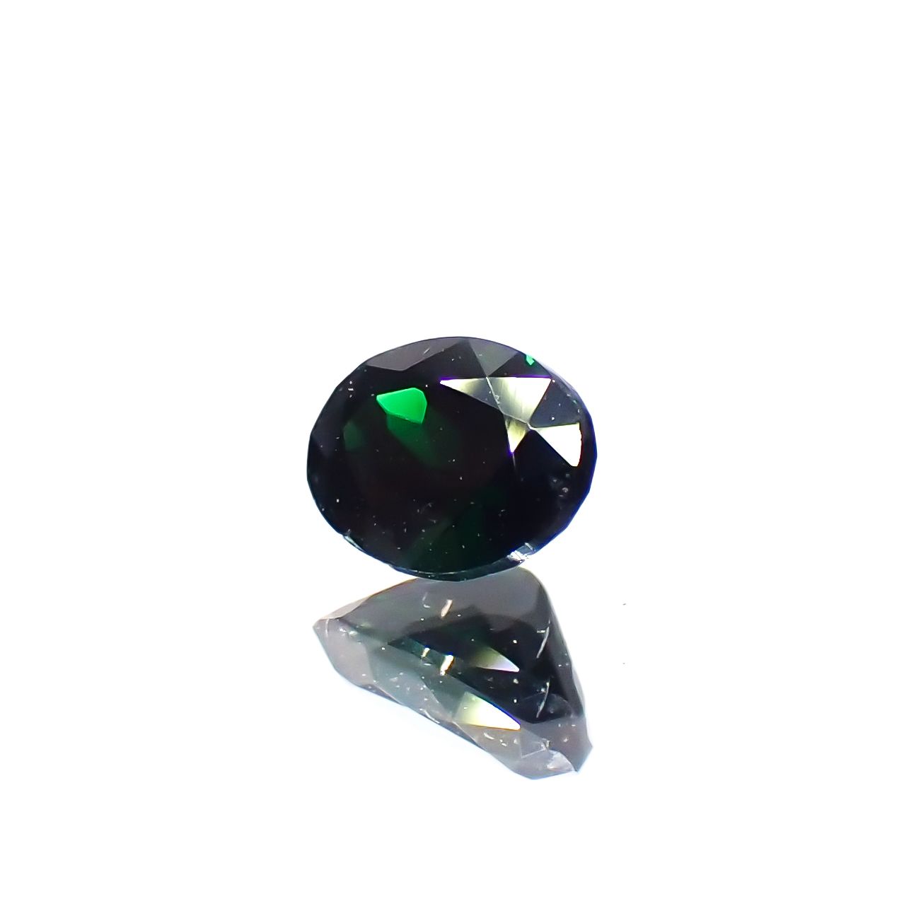 クロムトルマリン(宝石名クロム・トルマリン)タンザニア産 0.23ct 識別済[231023995]4.4x3.3mm前後