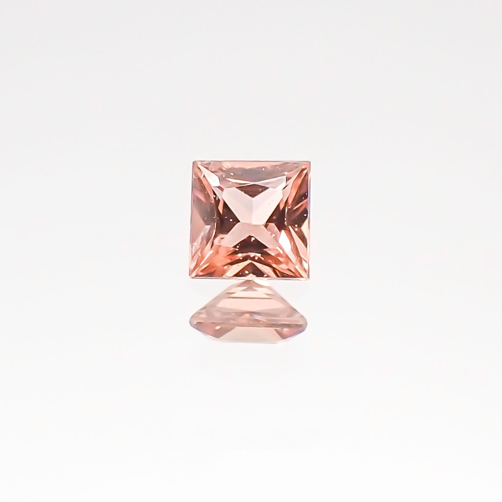 ◇プリンセスカット◇パパラチャサファイア スリランカ産 ルース 0.11ct ソーティング付き[20106953]2.66×2.65mm前後