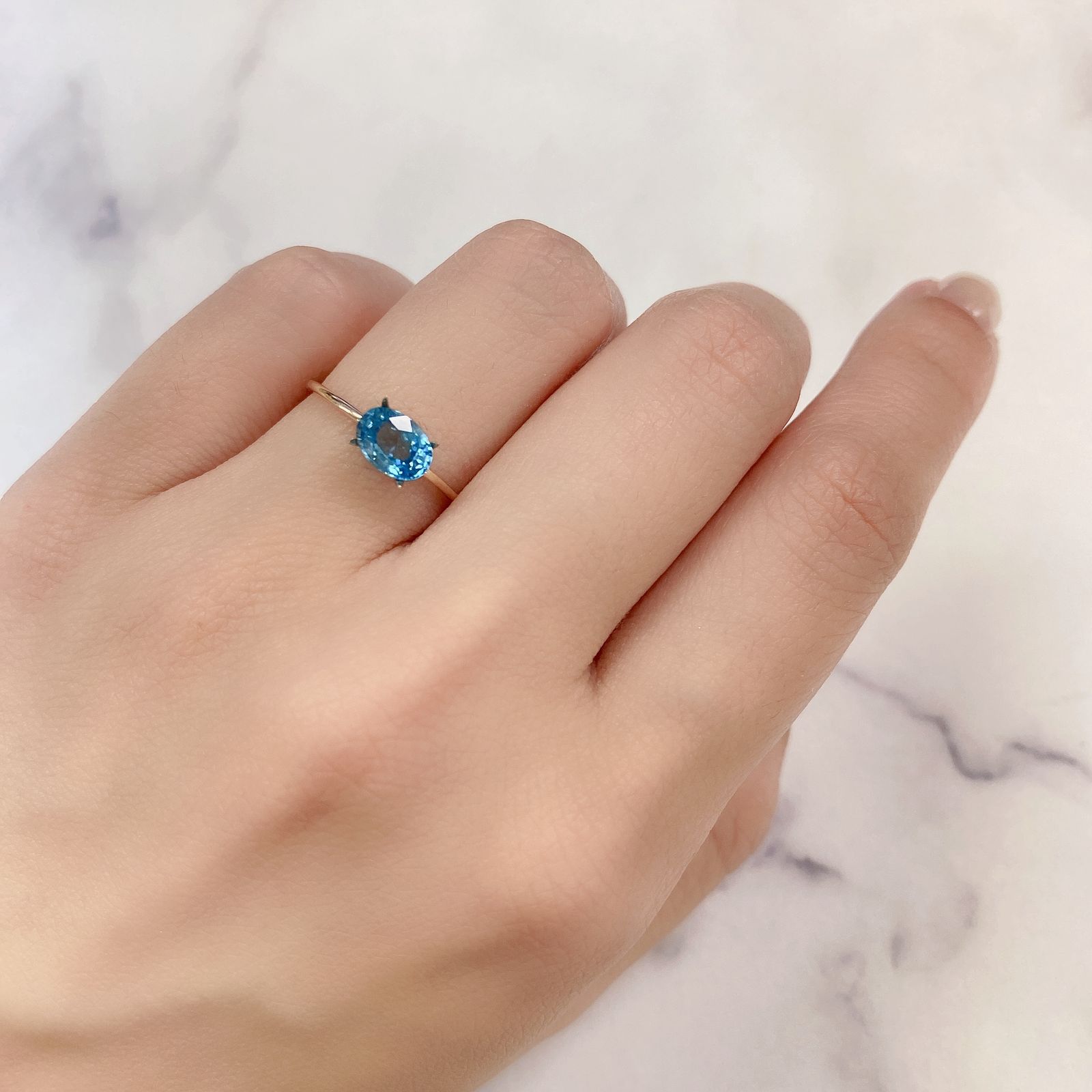 ブルージルコン(宝石名ジルコン) カンボジア産 1.19ct 識別済[20063103]6.5×5mm前後