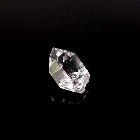 ハーキマーダイヤモンド 原石 アメリカ・ニューヨーク州産 15.14ct / 19x13.4mm前後 [260231774]