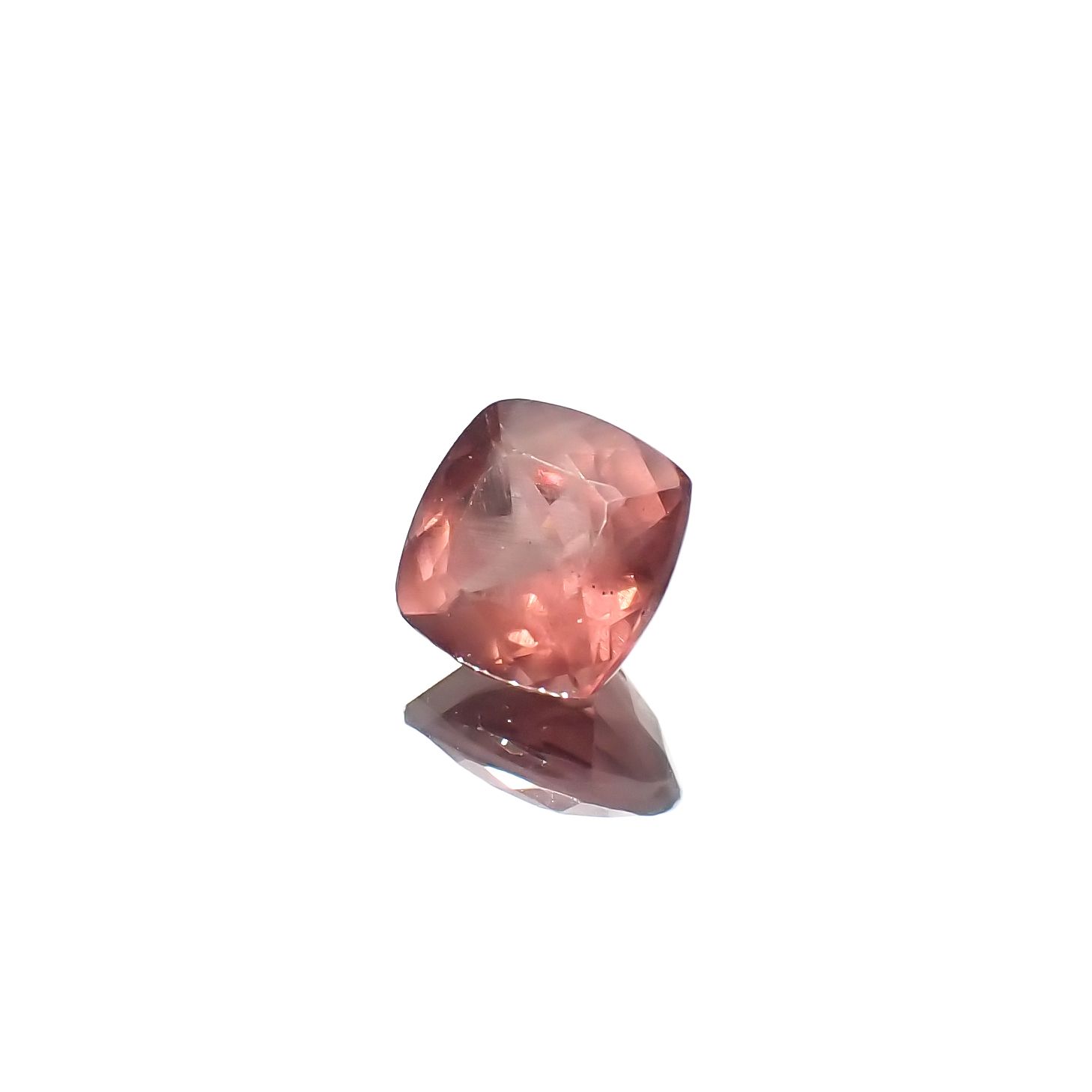 ピンクアパタイト ブラジル産 1.42ct [251224927]6.6x6.5mm前後