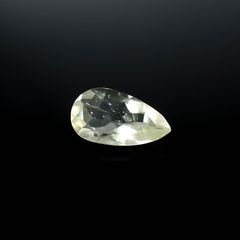 リビアングラス 発見地：エジプト・リビア砂漠 3.39ct / 15.8x8.7mm前後 [251131307]