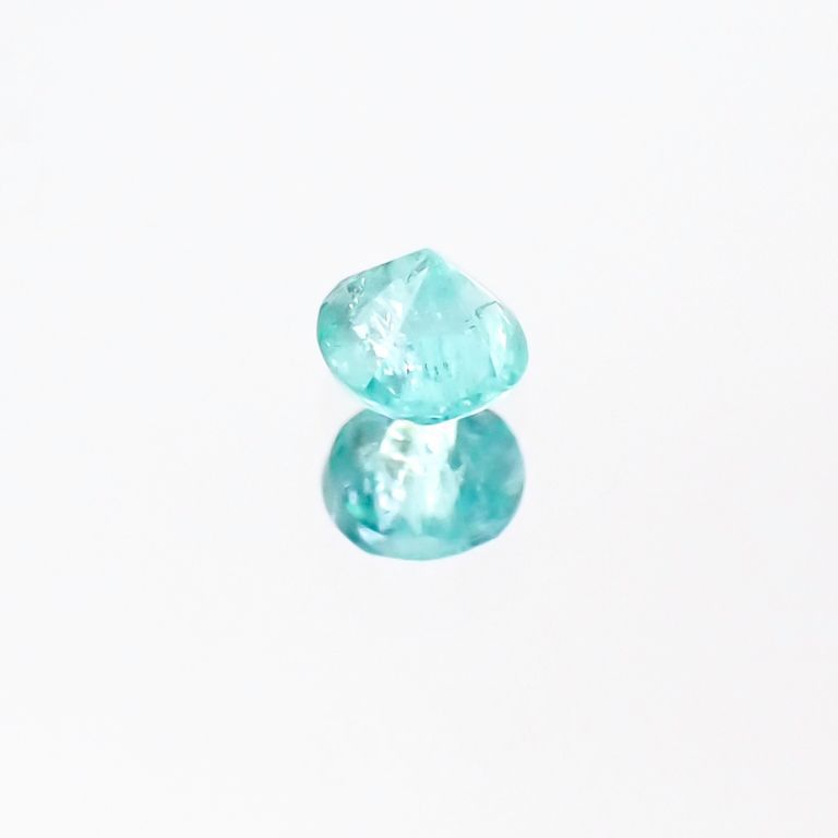 パライバトルマリン ブラジル産 ルース 0.05ct[20126977]2.2×2.2mm前後