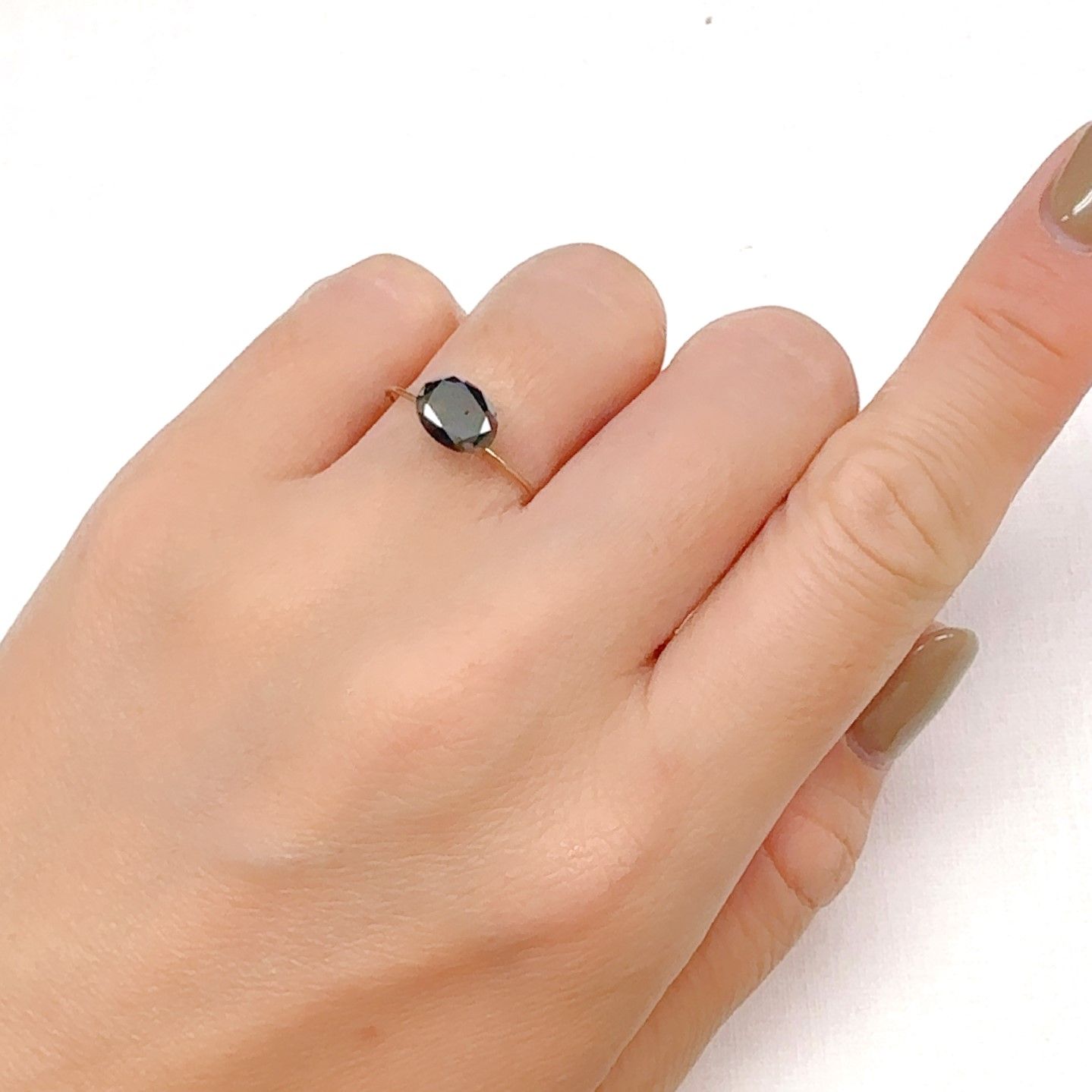 ブラックダイヤモンド ジンバブエ産 1.23ct[240928909]8.2x6.1mm前後