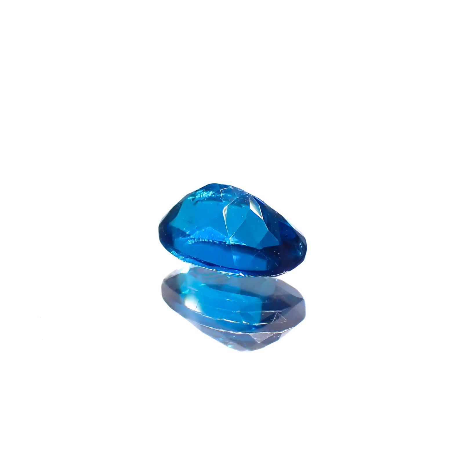 ディープブルーアパタイト  マダガスカル産 0.51ct[230421666]6x4mm前後