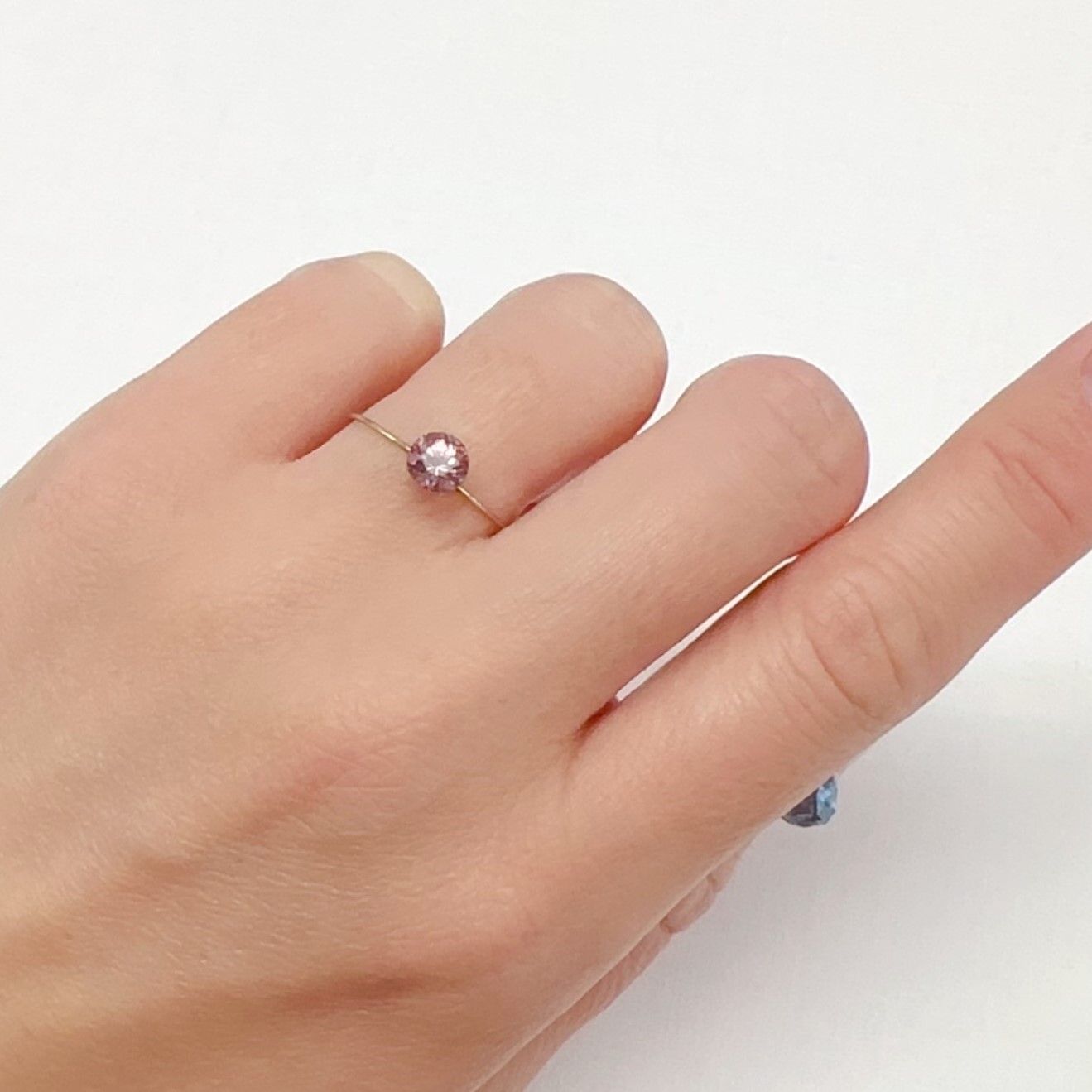 ドラゴンガーネット タンザニア産 0.93ct[240326659]5.4x5.4mm