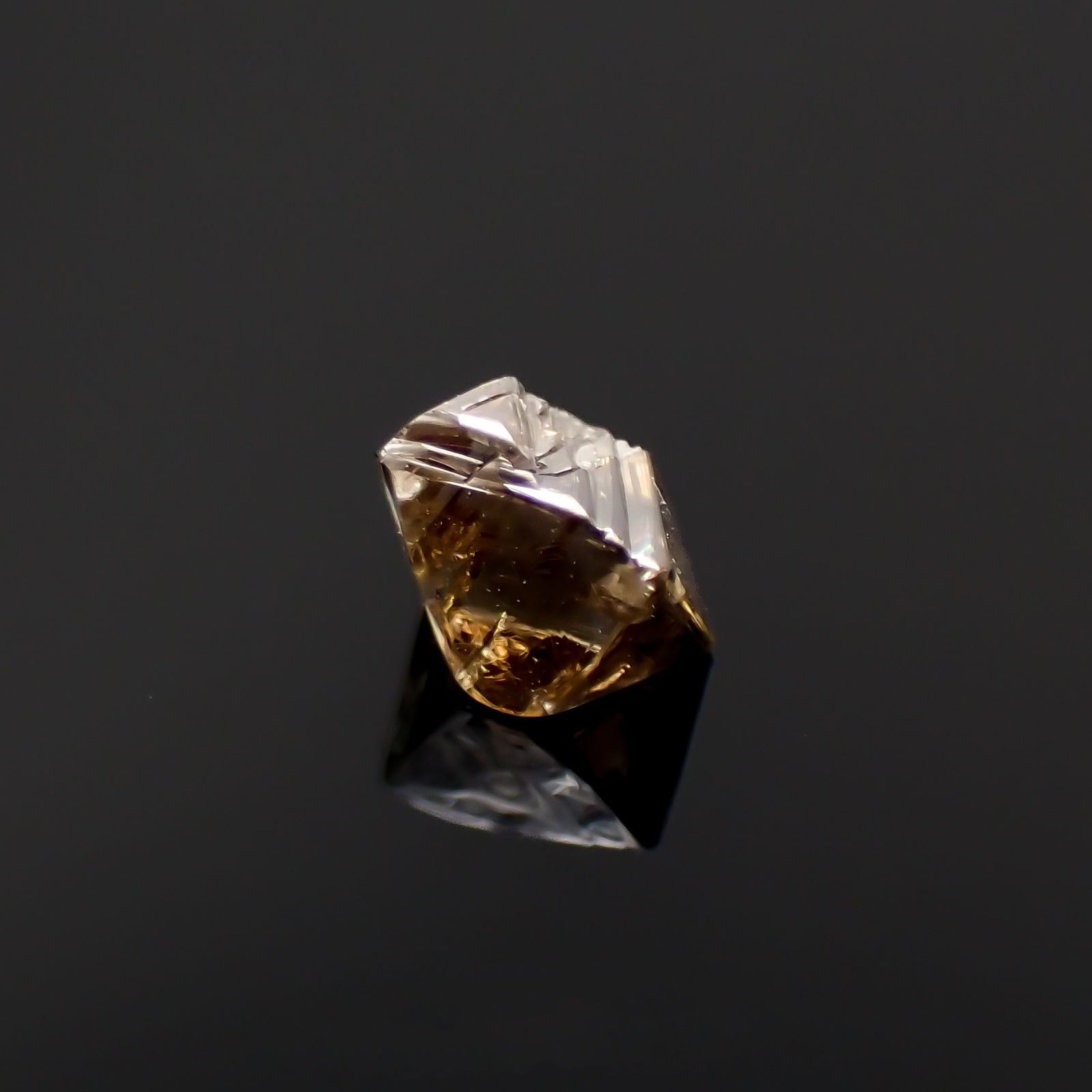 ソーヤブルダイヤモンド原石 0.37ct[230119756]4.5x4.2mm前後