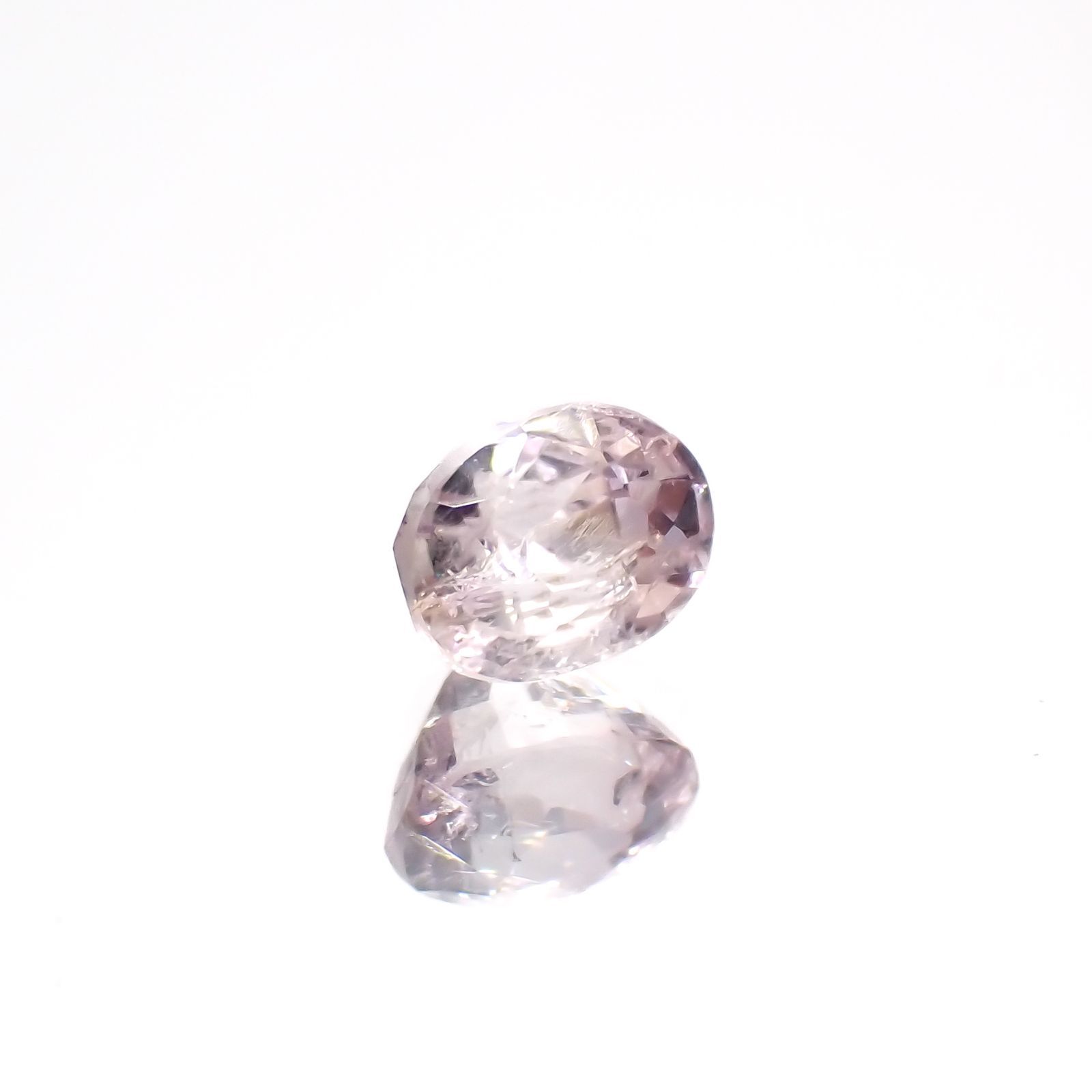 ピンクポードレッタイト (宝石名ポードレッタイト )ビルマ産 0.306ct ソ付(彩珠)[231023921]4.6x3.5mm前後