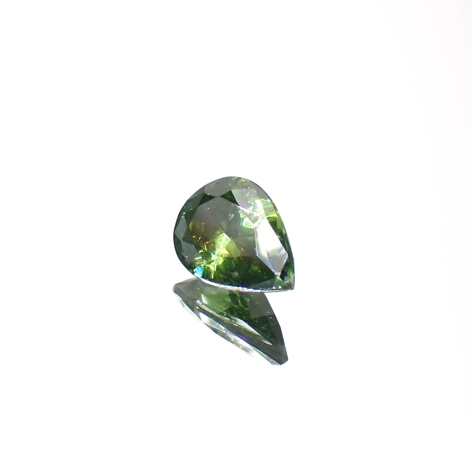 グリーンスファレライト(宝石名グリーン・スファレライト)ブルガリア産 0.729ct ソ付(彩珠)[231225083]7x4.7mm前後