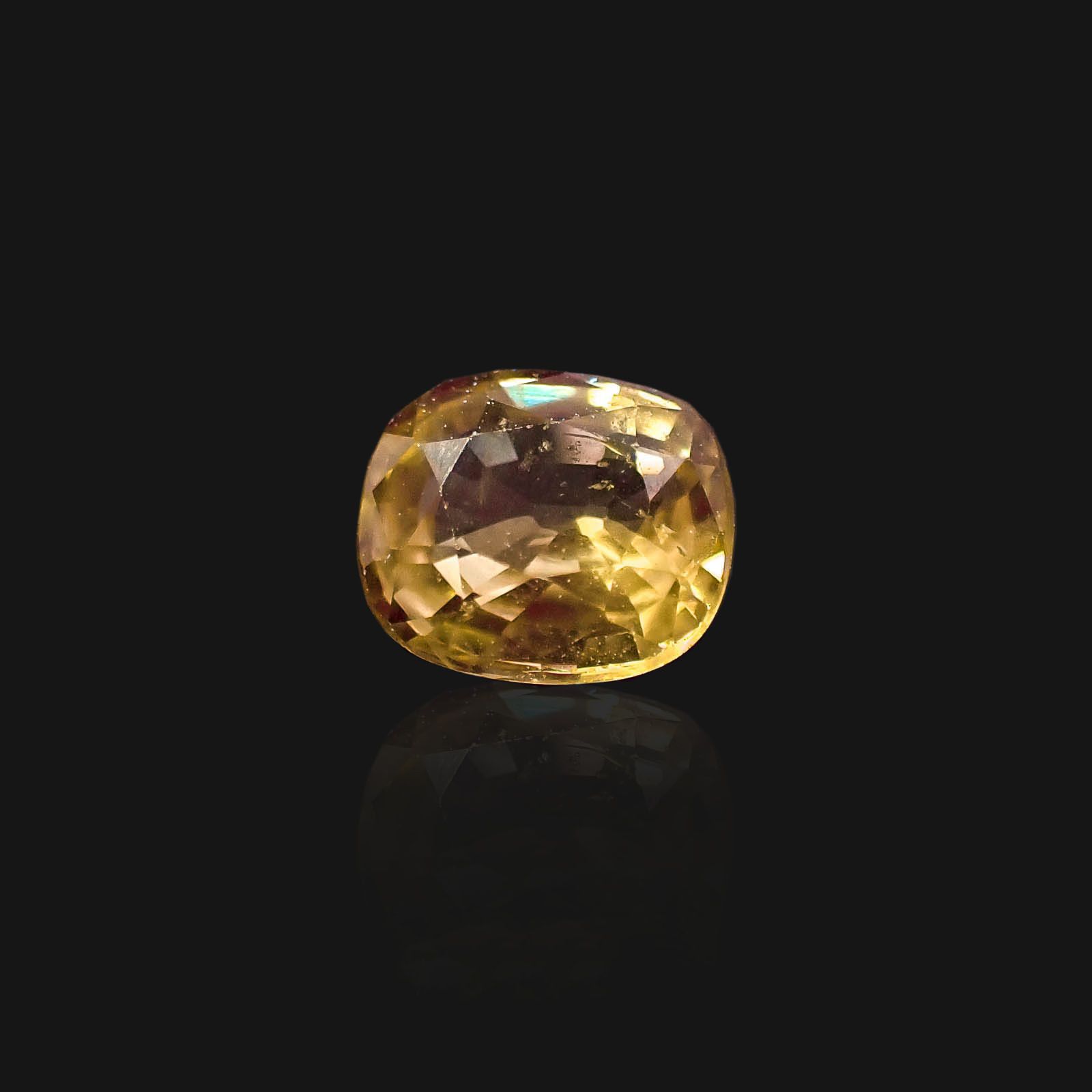 ミントガーネット(宝石名グリーン グロッシュラー・ガーネット)タンザニア産 1.09ct 識別済[230522254]6.4x5.6mm前後