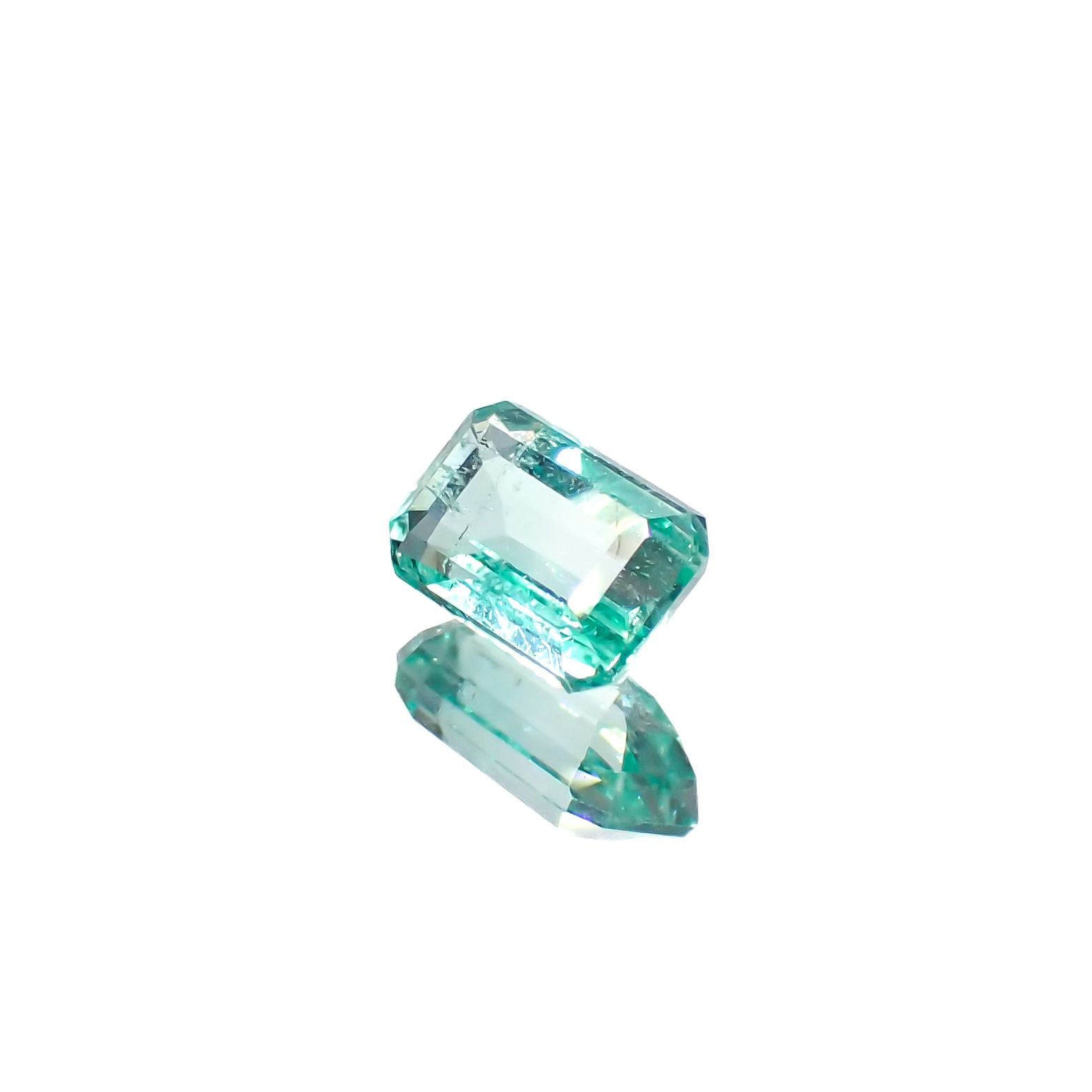 パステルカラーエメラルド コロンビア産 0.49ct[240225961]5.7x3.6mm前後
