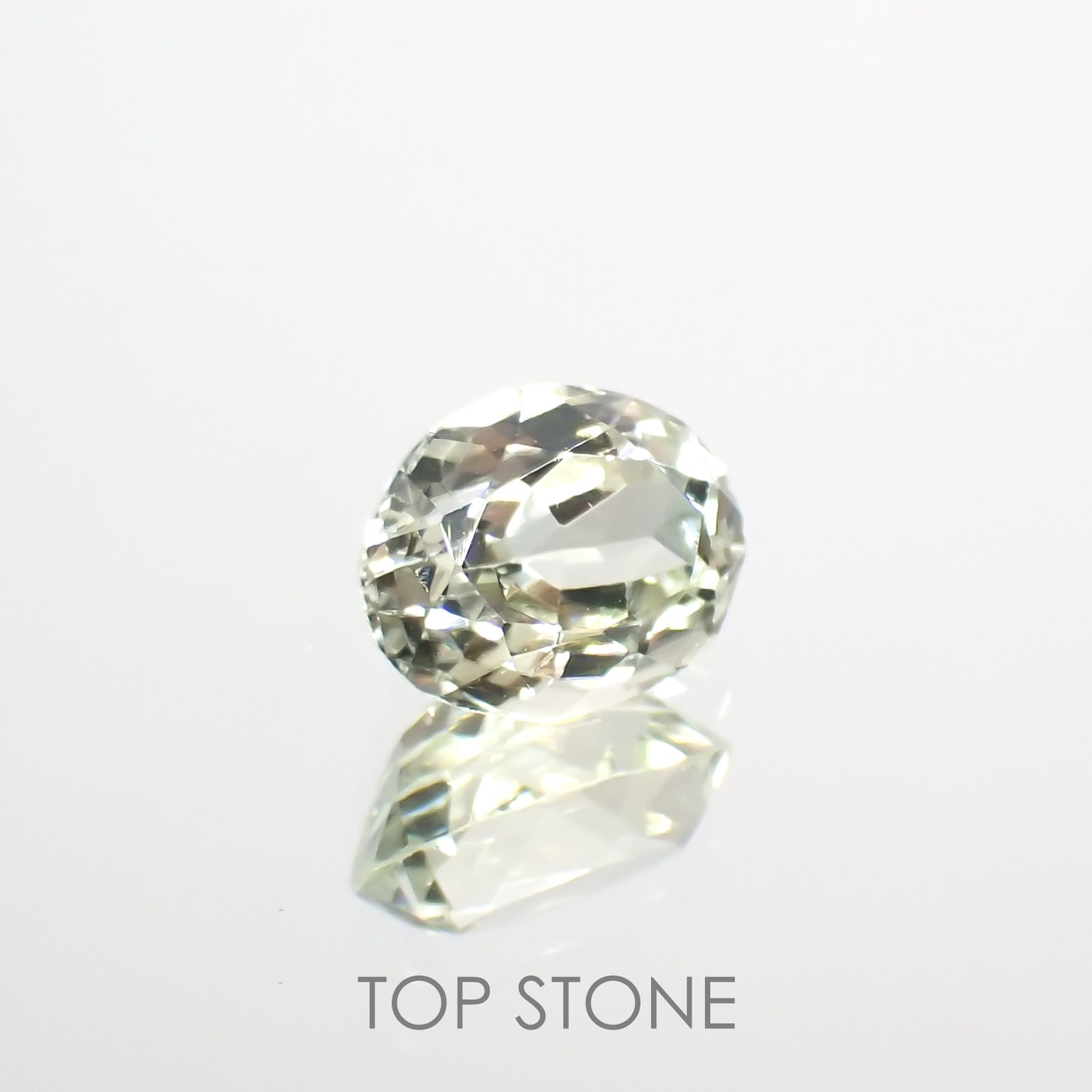 シリマナイト(宝石名シリマナイト)インド産 1.5ct 識別済[211113698]7.9x6.1mm前後