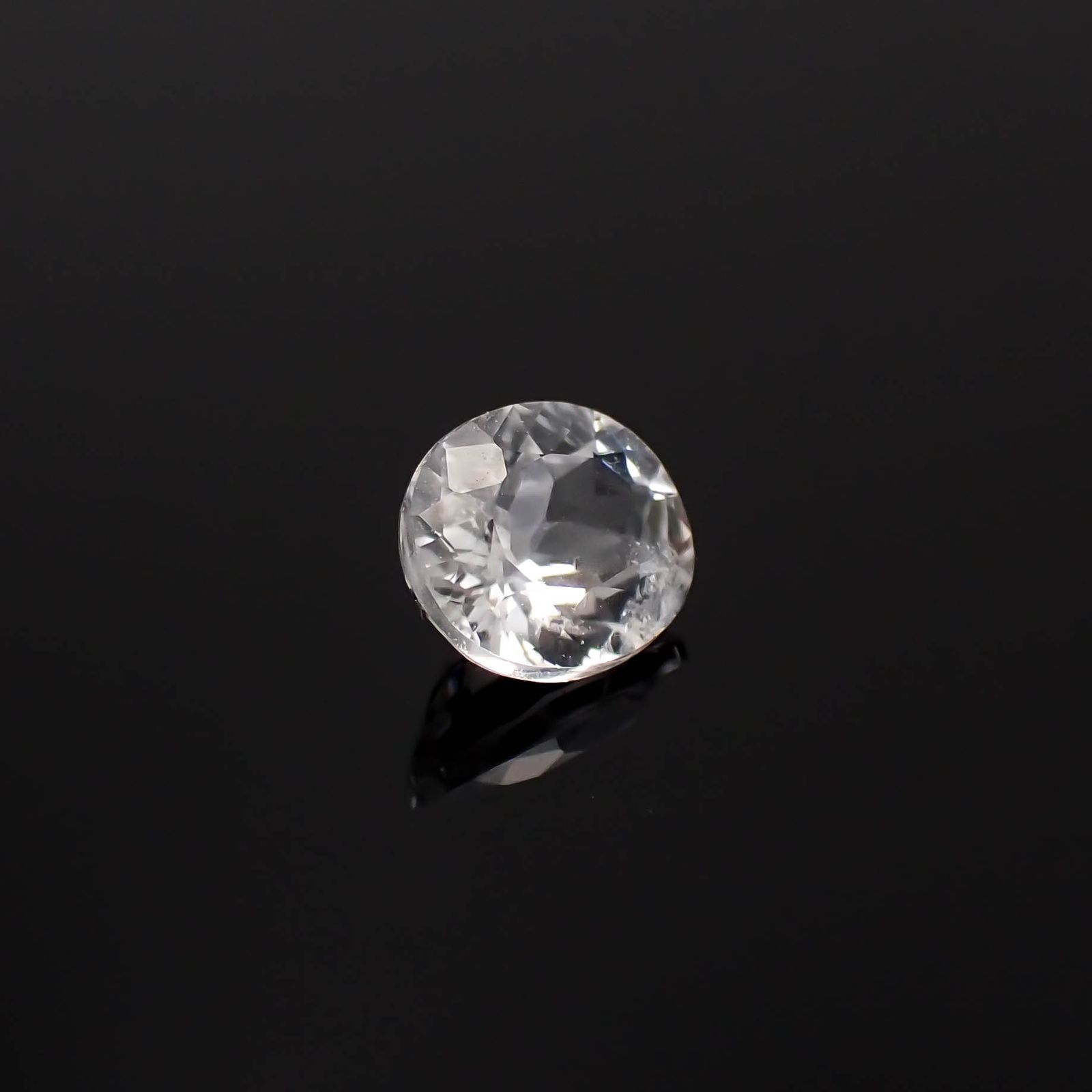 フェナカイト(宝石名フェナカイト)マダガスカル/ブラジル産 0.34ct 識別済[230522026]4.8x4.1mm前後