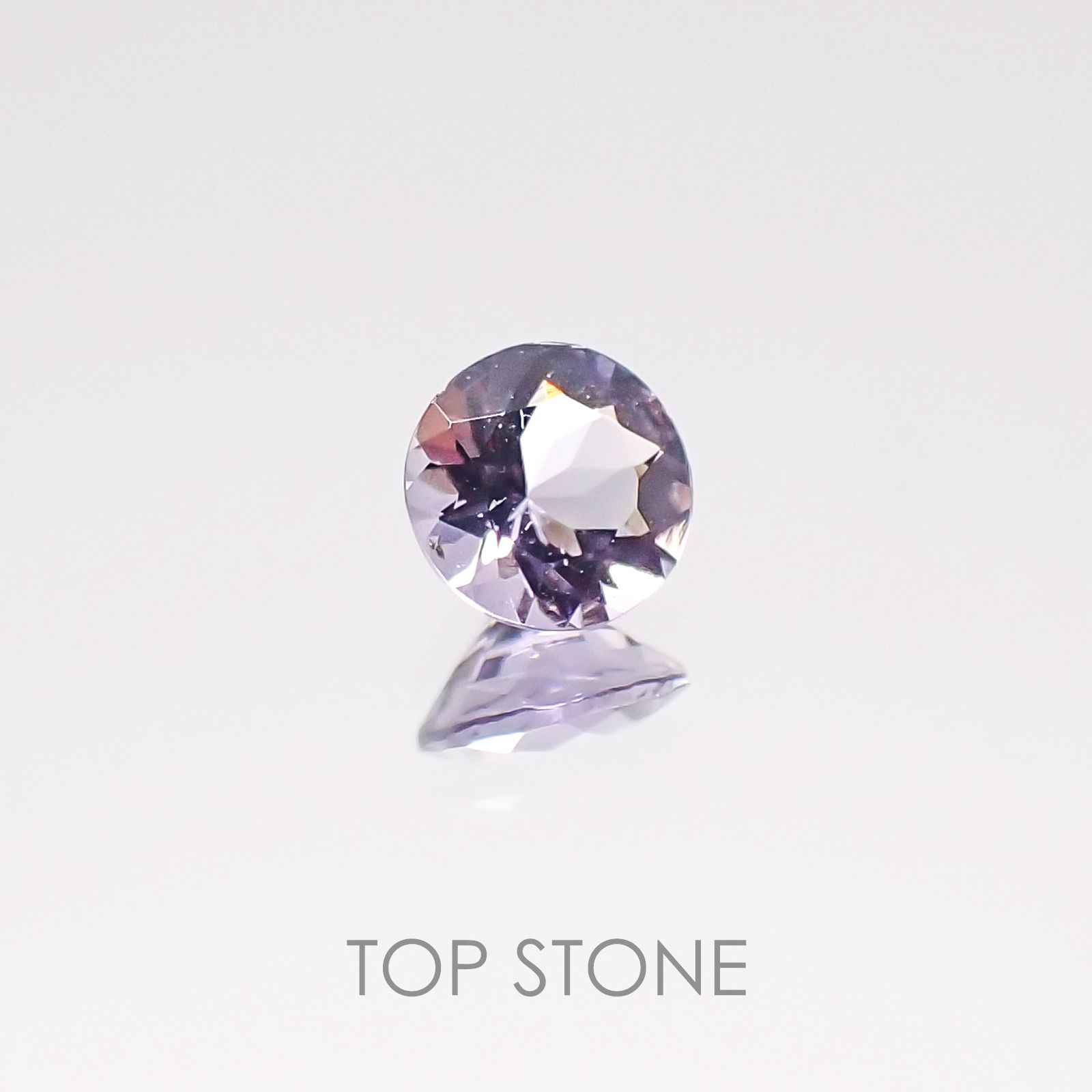 ラベンダースピネル スリランカ産 ルース 0.19ct[20106644]3.9×3.9mm前後