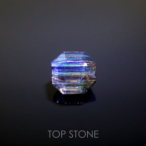 レインボースキャポライト ブラジル産 0.78ct[220616187]5.9x5.7mm前後