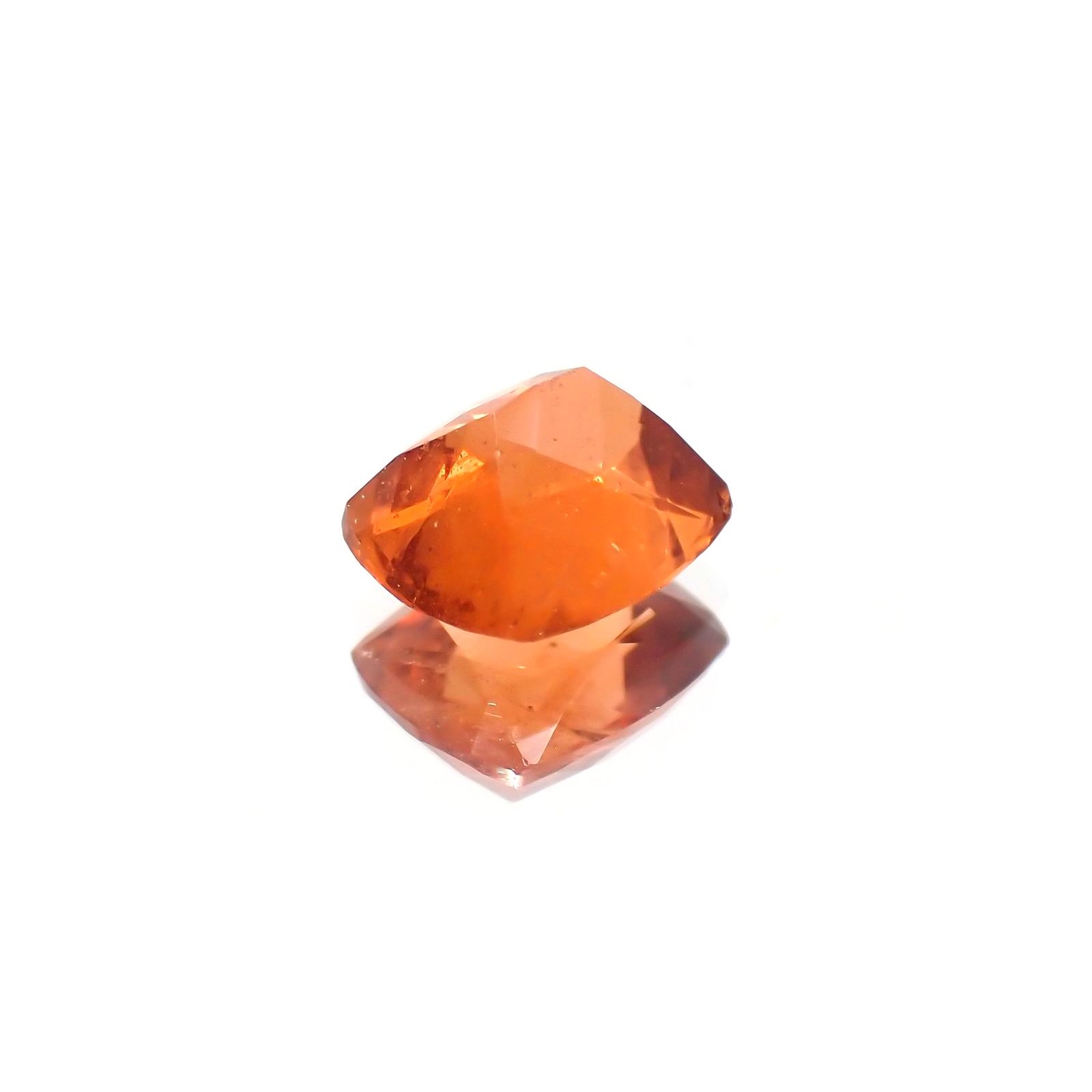 トリプライト(宝石名トリプライト)ブラジル産 1.108ct ソ付(彩珠)[220817274]6.2x5.4mm前後
