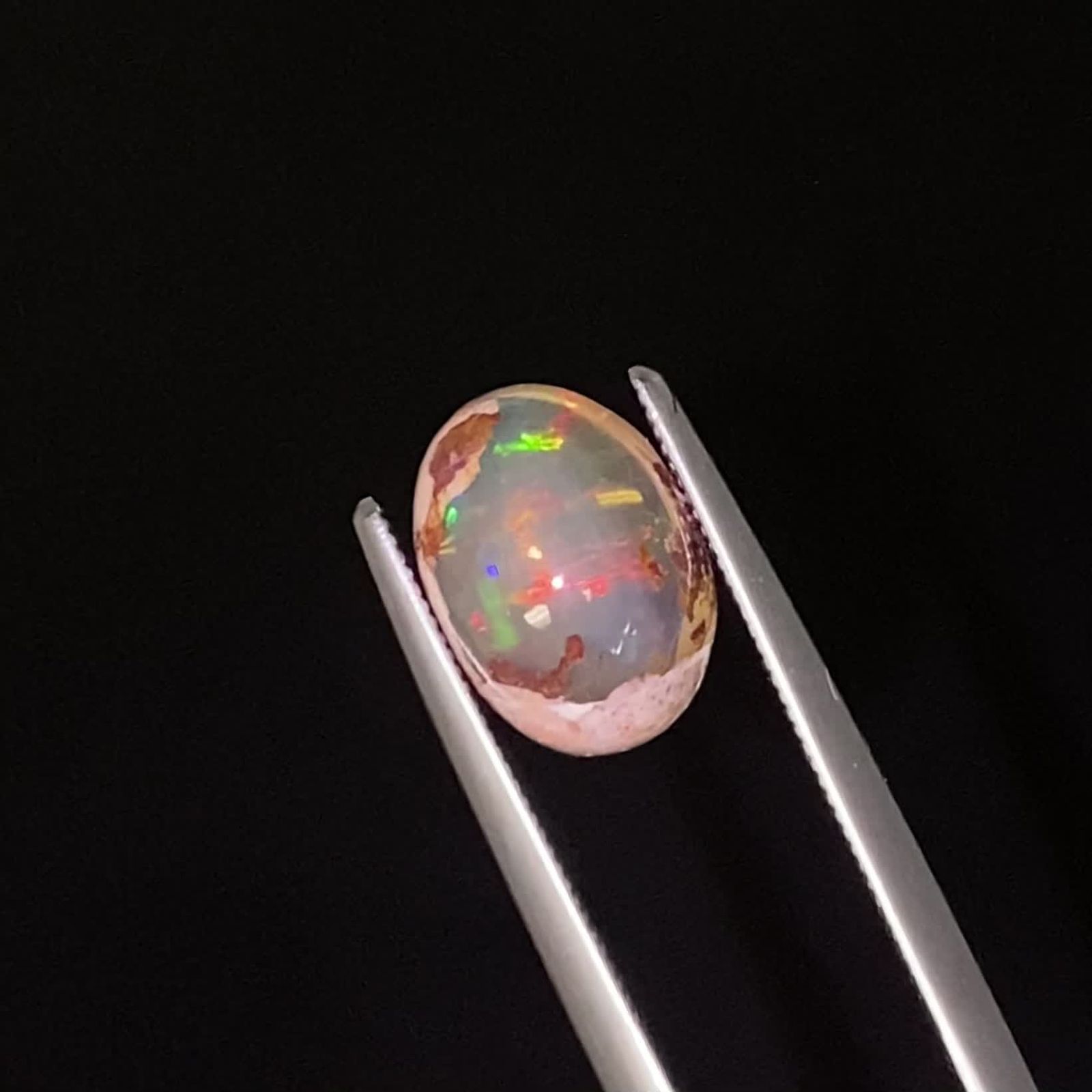 カンテラオパール メキシコ産 2.61ct / 10.6x7.5mm前後 [240125301