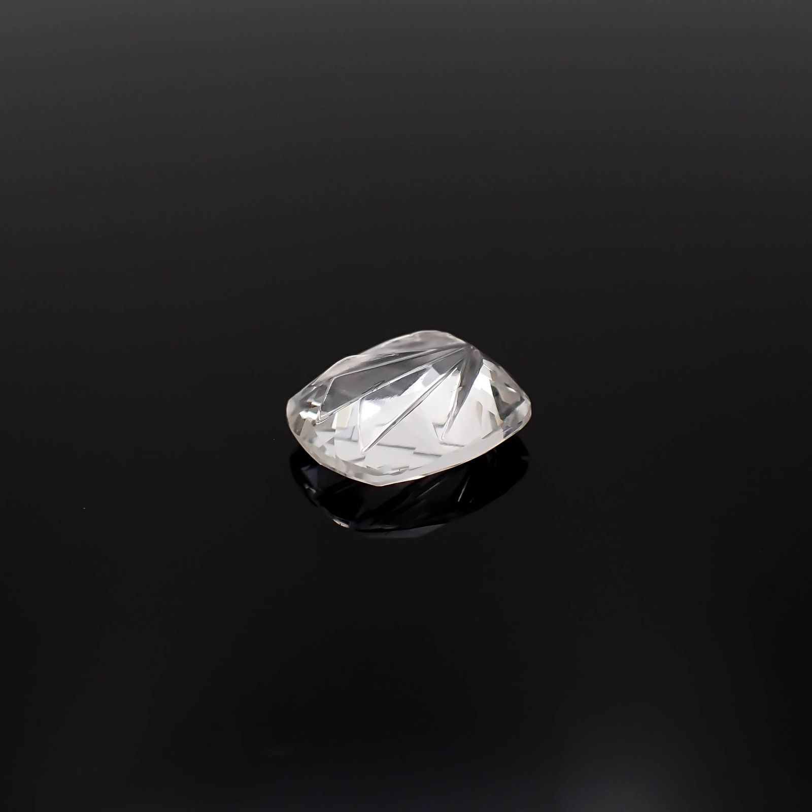 ◇甲州貴石切子Plus Three◇フェナカイト カード付き(宝石名フェナカイト)マダガスカル産 1.85ct 識別済[231225063]9.1x7.6mm前後