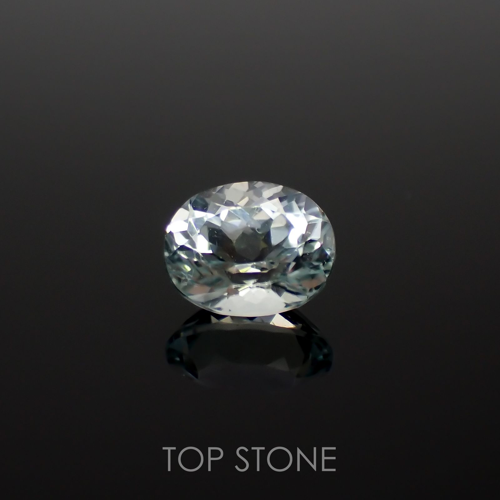 モンテブラサイト(宝石名モンテブラサイト)マダガスカル産 1.37ct 識別済[230120290]7.7x6.3mm前後