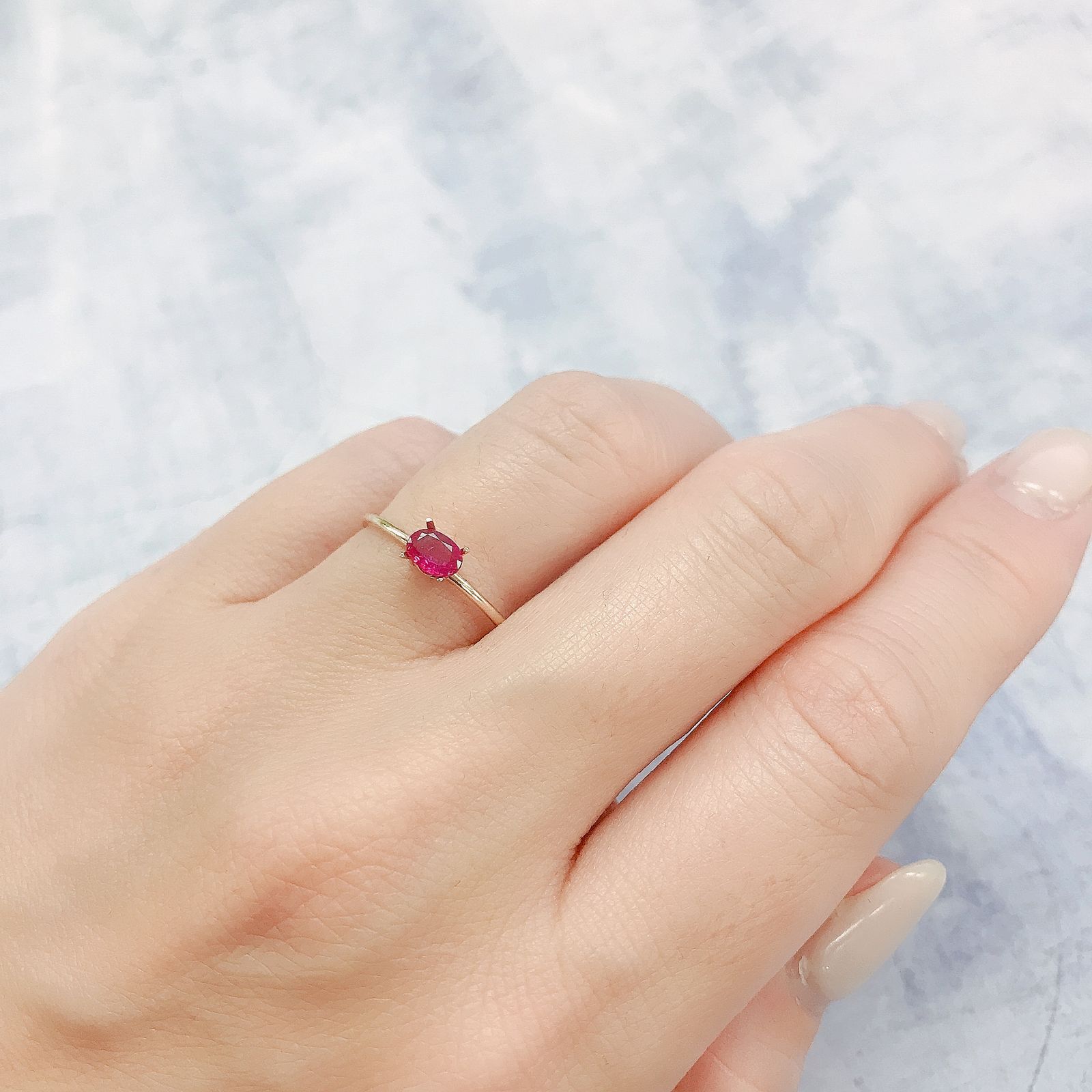 ルビー(宝石名ルビー)モザンビーク産 0.26ct 識別済[220616139]4.8x3.4mm前後