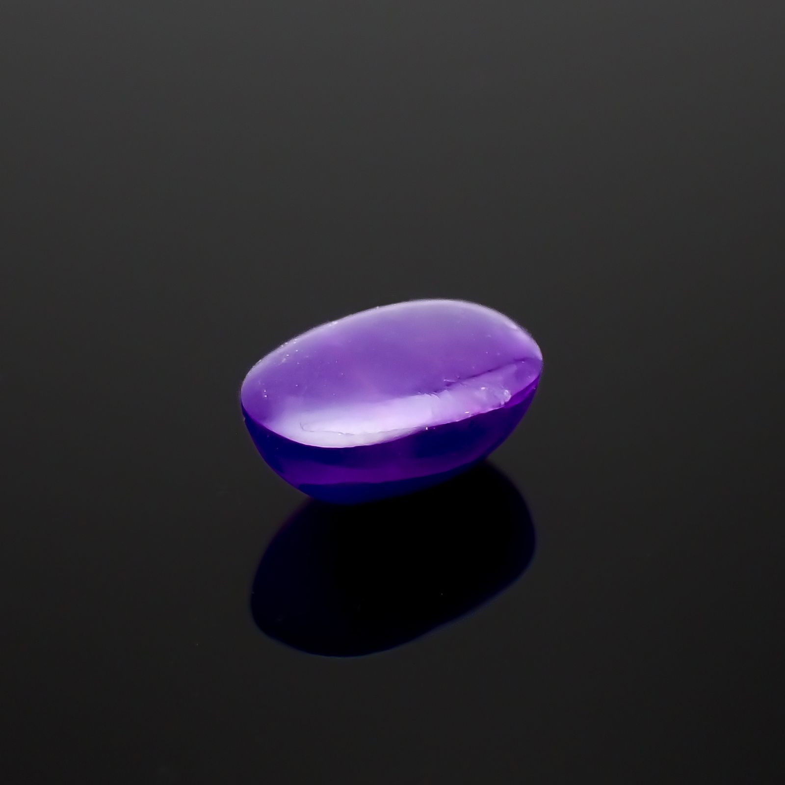 スギライト 南アフリカ産 1.39ct[230722876]8.3x5.5mm前後