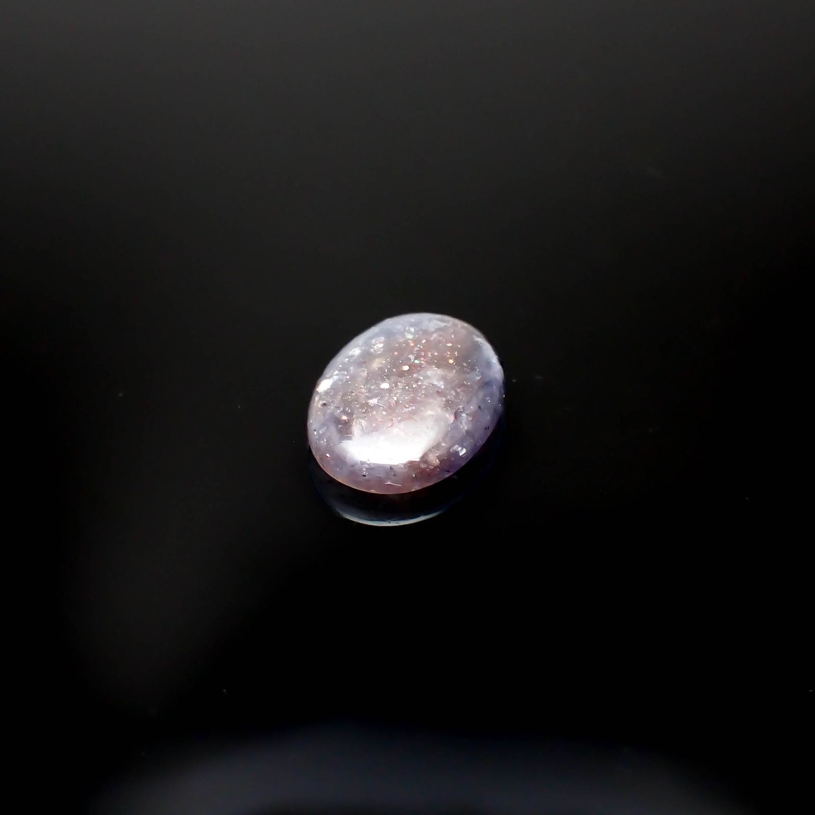ブラッドショットアイオライト インド産 6.26ct[230622528]16.2x12mm前後