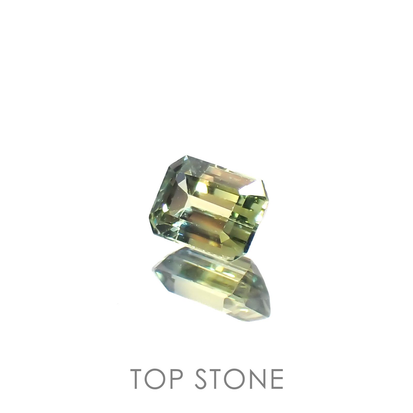 バイカラーサファイア マダガスカル/タンザニア産 0.29ct[230321018]4x2.9mm前後