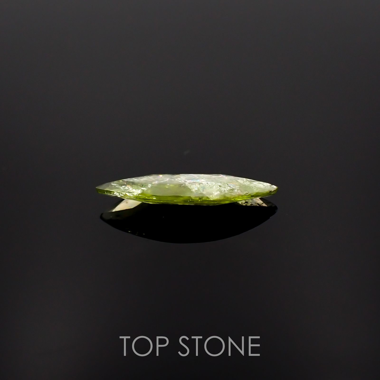 イリデッセンスクロムトルマリン(宝石名トルマリン)ケニア産 0.47ct 識別済[221119096]11x4mm前後