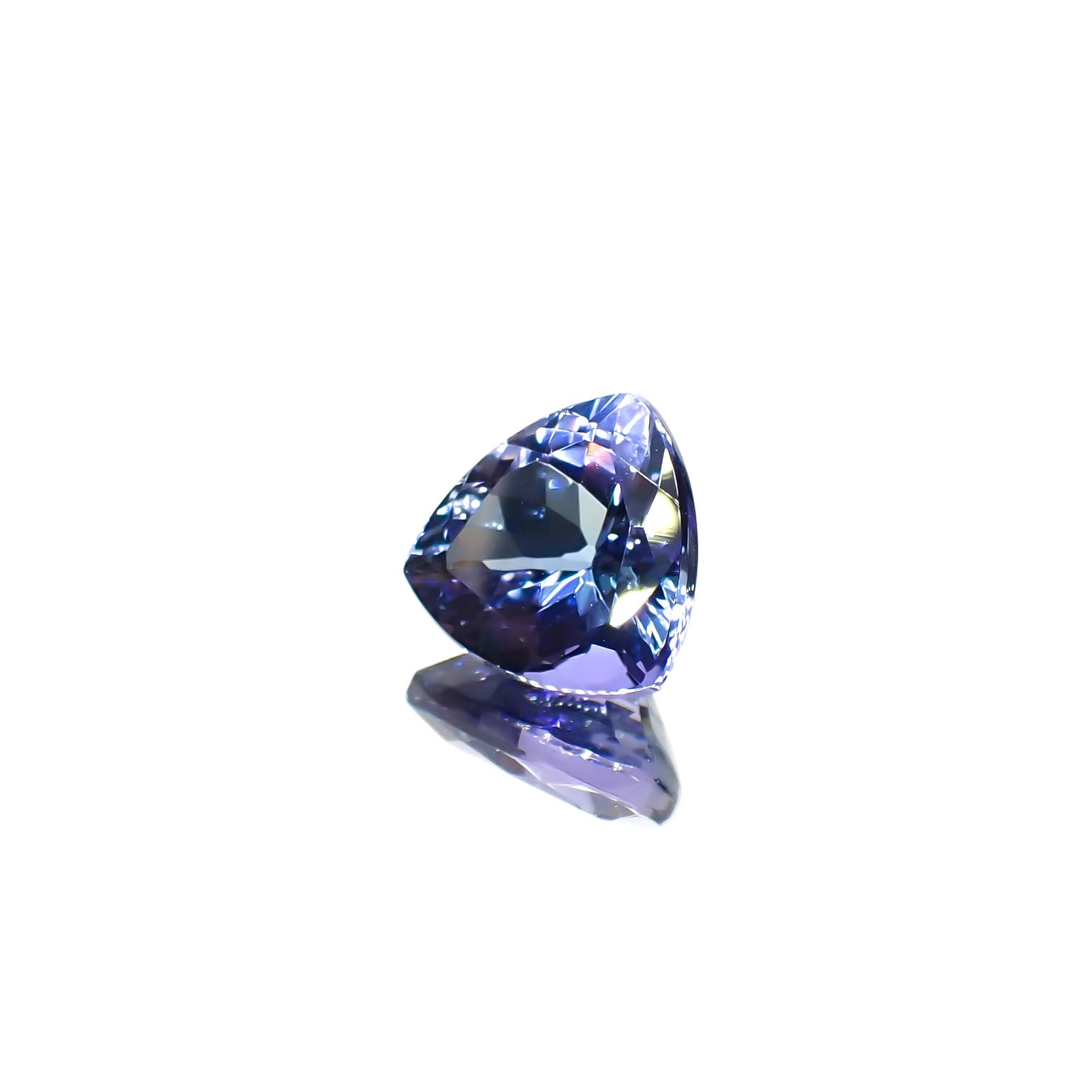 バイカラータンザナイト(宝石名タンザナイト)タンザニア産 1.96ct 識別済[231224811]7.8x7.8mm前後