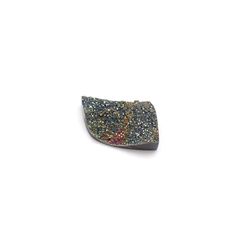 ◇フリーフォーム◇レインボーパイライト 原石 ロシア産 14.79ct[240527472]25x13.2mm前後