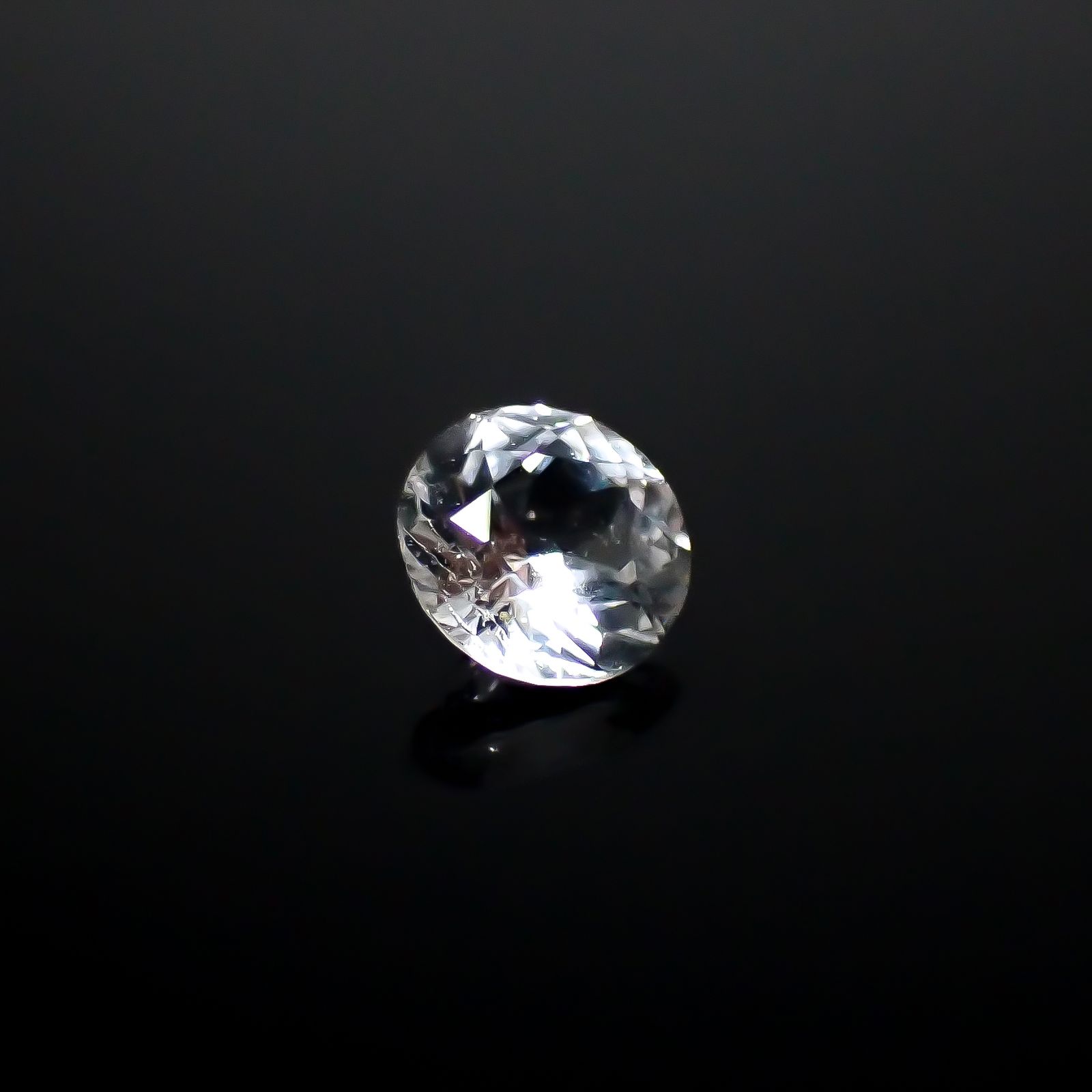 フェナカイト ブラジル産 0.49ct [250229866]5.1x5mm前後