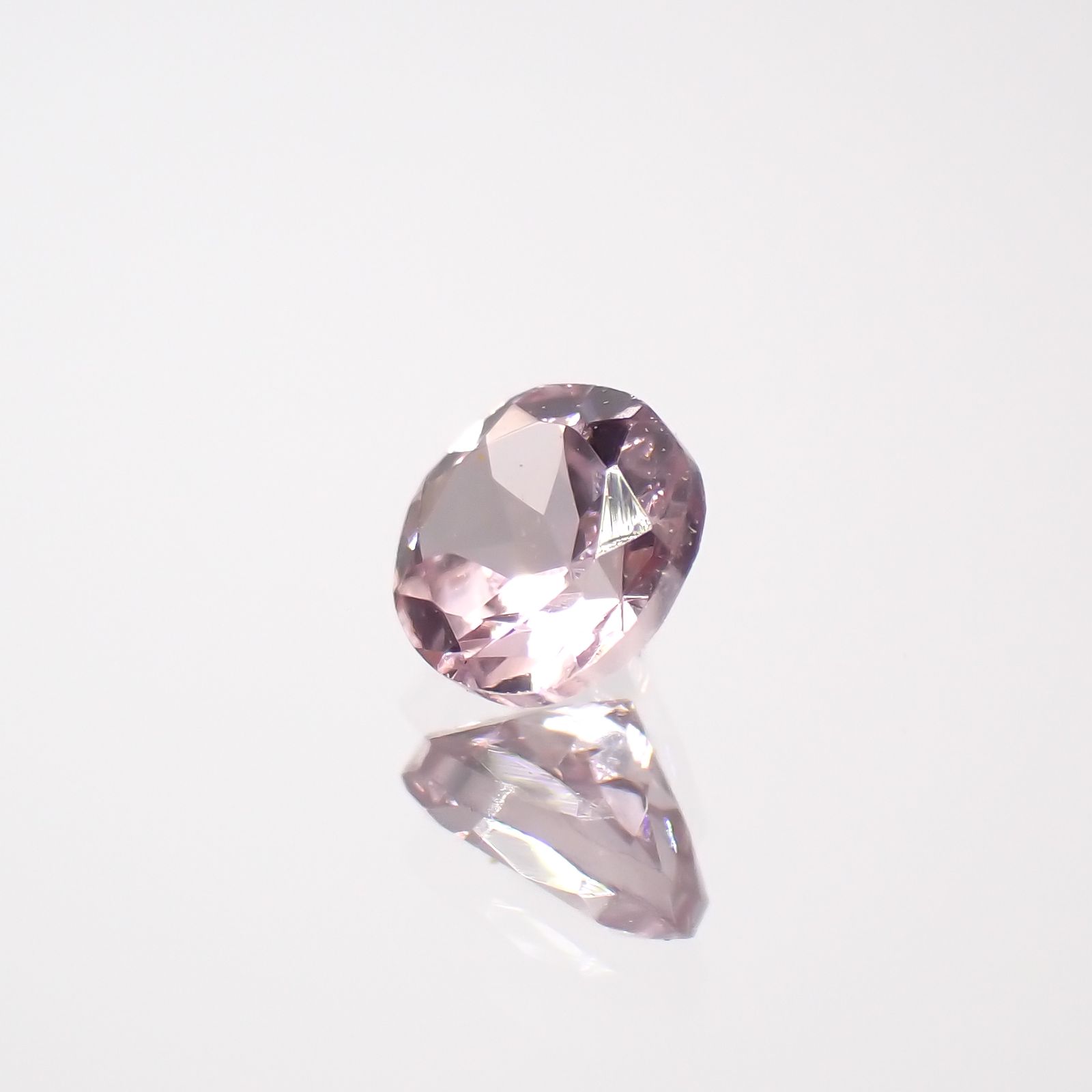 ドラゴンガーネット タンザニア産 0.21ct[230421441]3.3x3.3mm前後