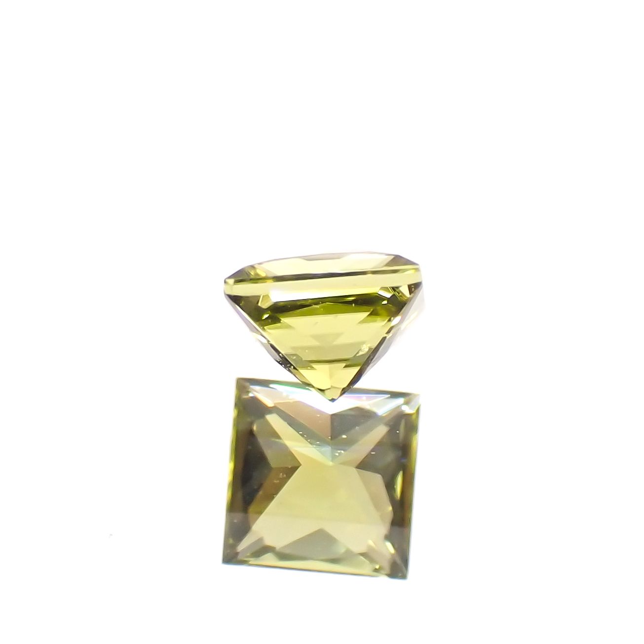 ◇プリンセスカット◇カナリートルマリン ザンビア・カナリー鉱山産 0.15ct[230823157]2.9x2.9mm前後