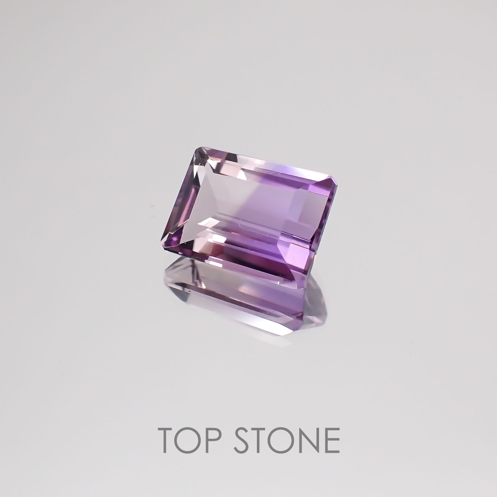 アワーグラスアメジスト モロッコ産 ルース 4.02ct[21018585]11×8.1mm前後