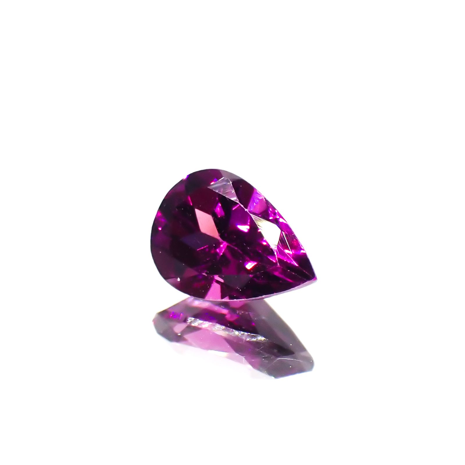 グレープガーネット ブラジル産 0.86ct [250823165]7x4.9mm前後