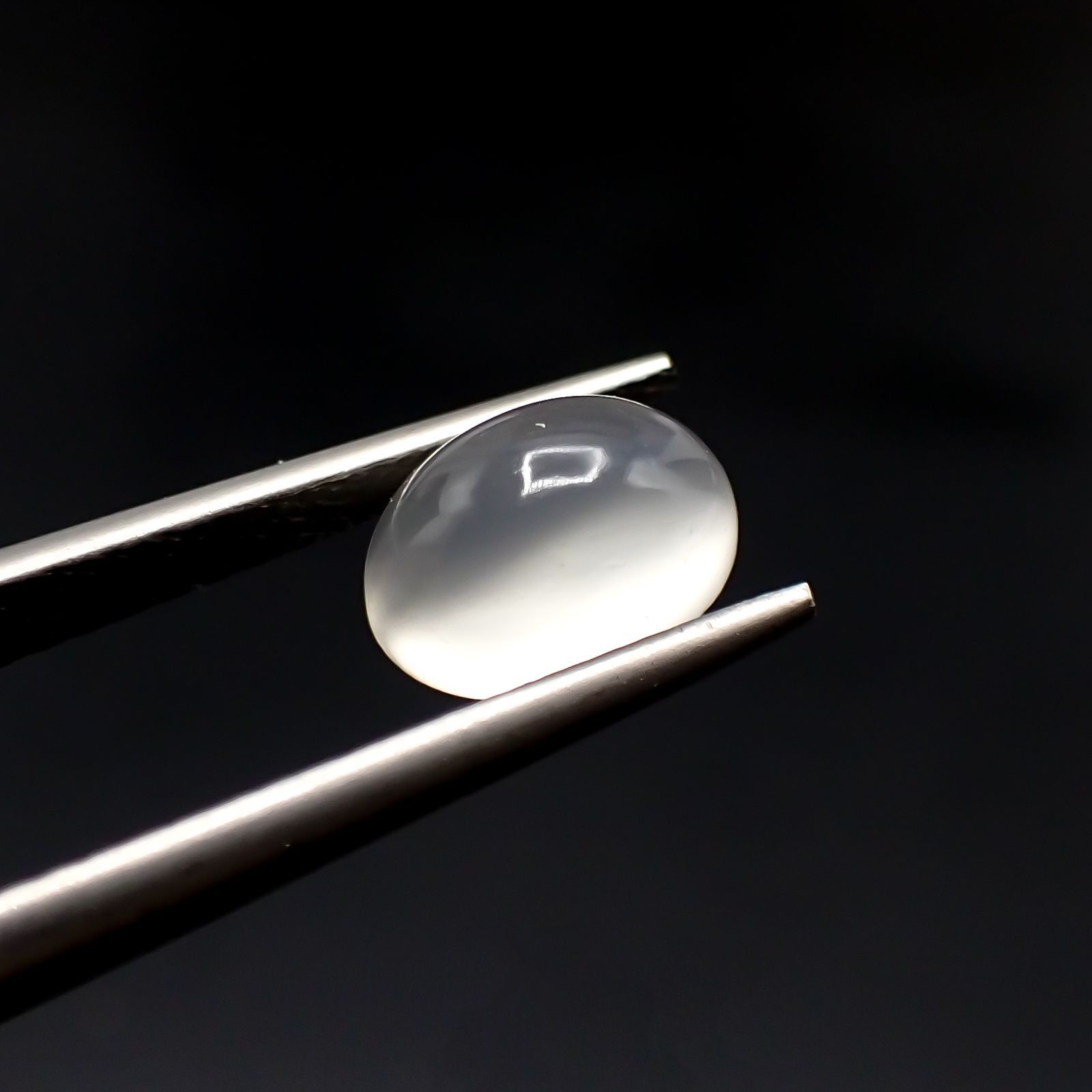 ムーンストーンキャッツアイ(宝石名ムーンストーン・キャッツアイ) インド産 1.37ct 識別済[210611343]7.9×5.7mm前後