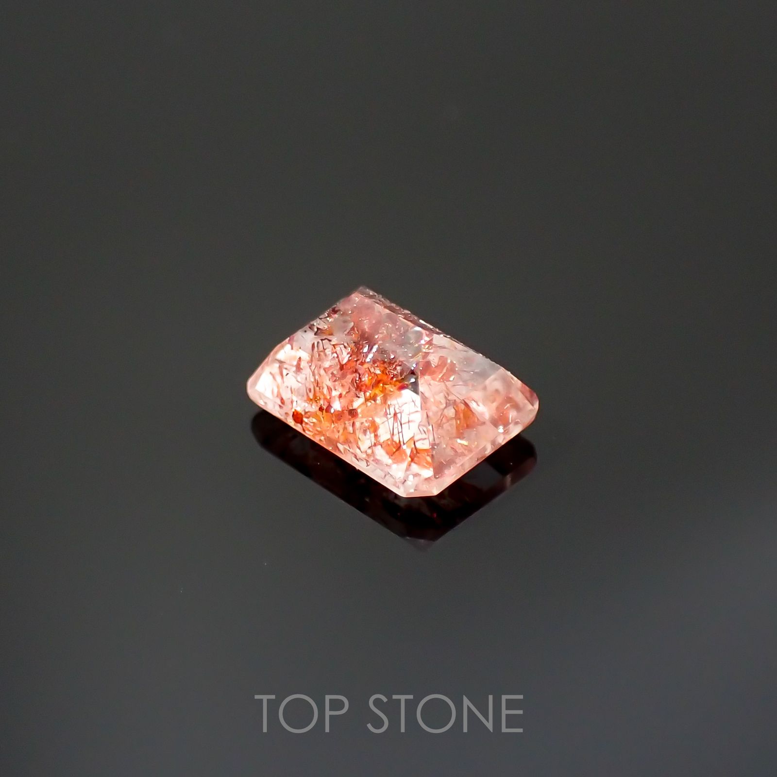 ファイヤークォーツ ナイジェリア産 1.24ct[220114761]7.5x5.5mm前後