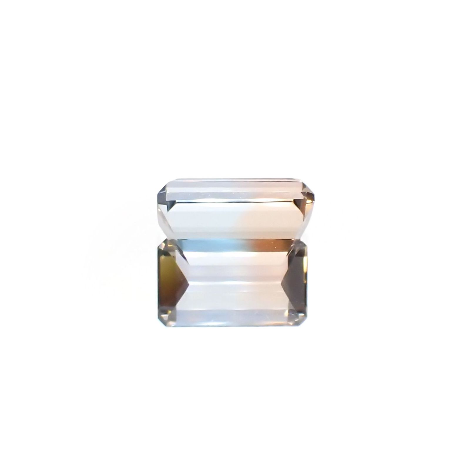バイカラートパーズ ウクライナ産 4.47ct / 11.1x6.5mm前後 [231224894]