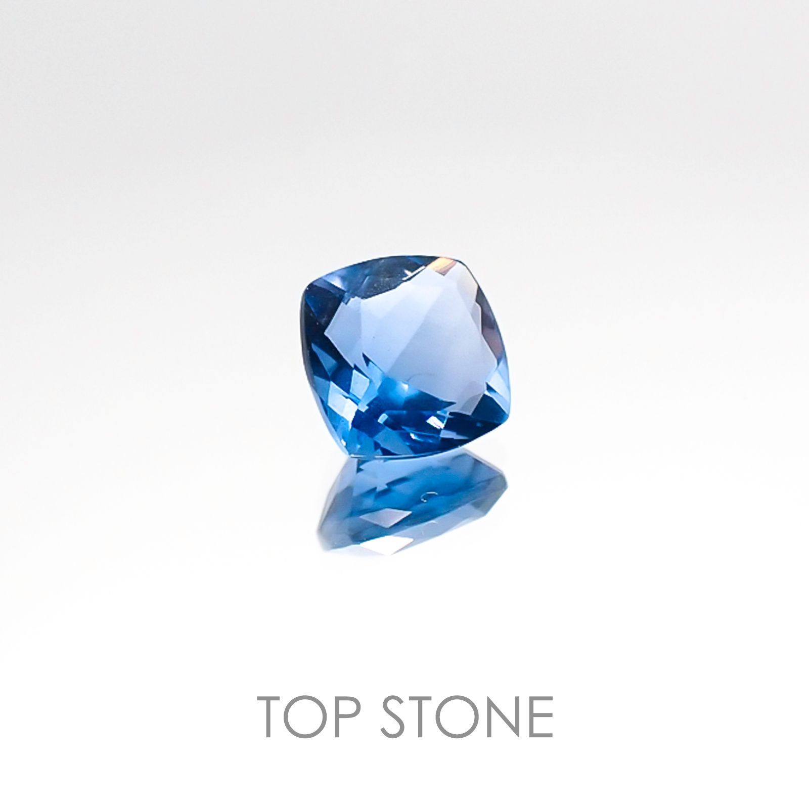 カラーチェンジフローライト ブラジル産 ルース 1.14ct[20106478]6.1×6.1mm前後
