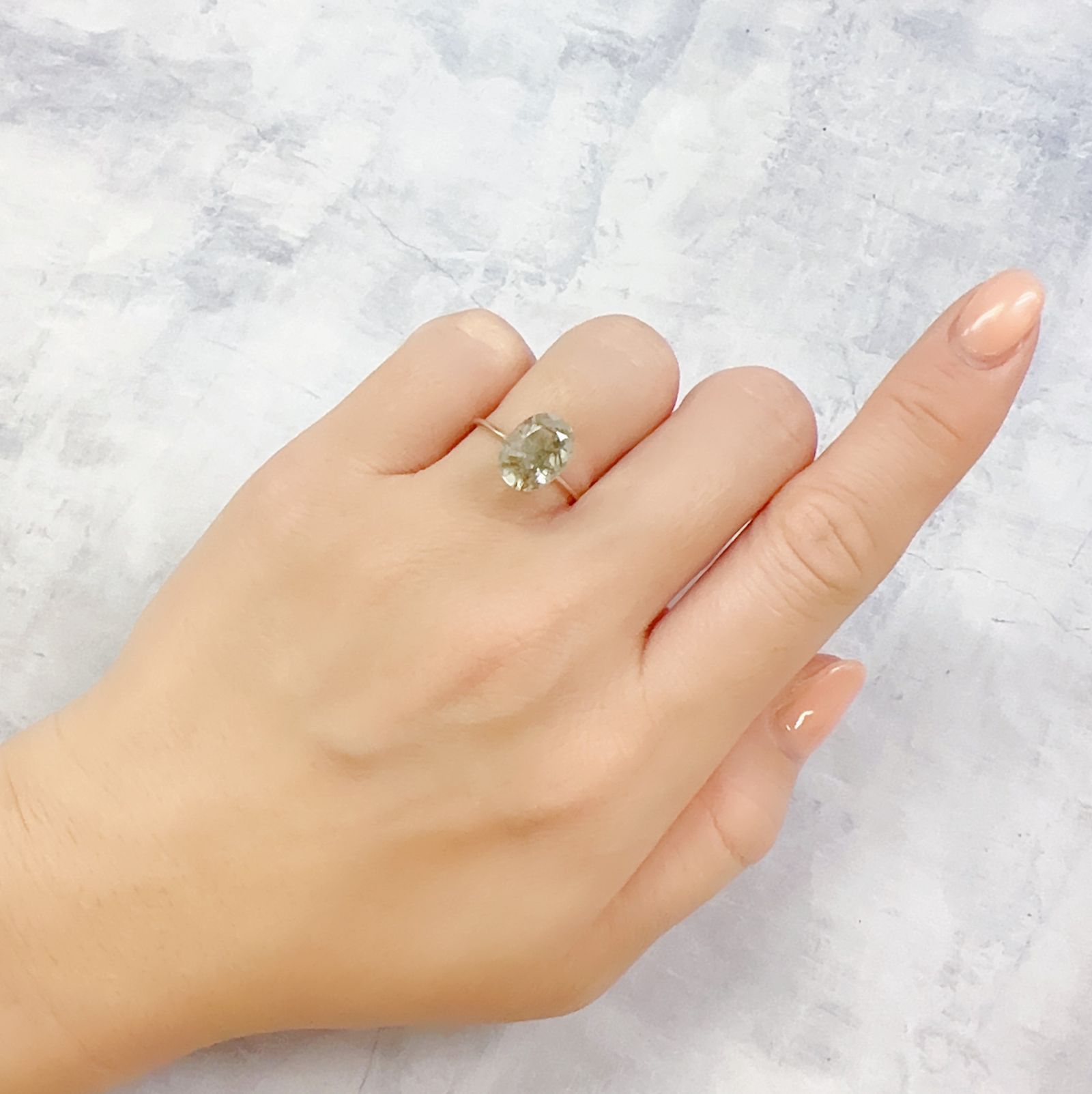 ヘデンベルジャイトインクォーツ インドネシア産 2.68ct[230120044]10.6x7.8mm前後