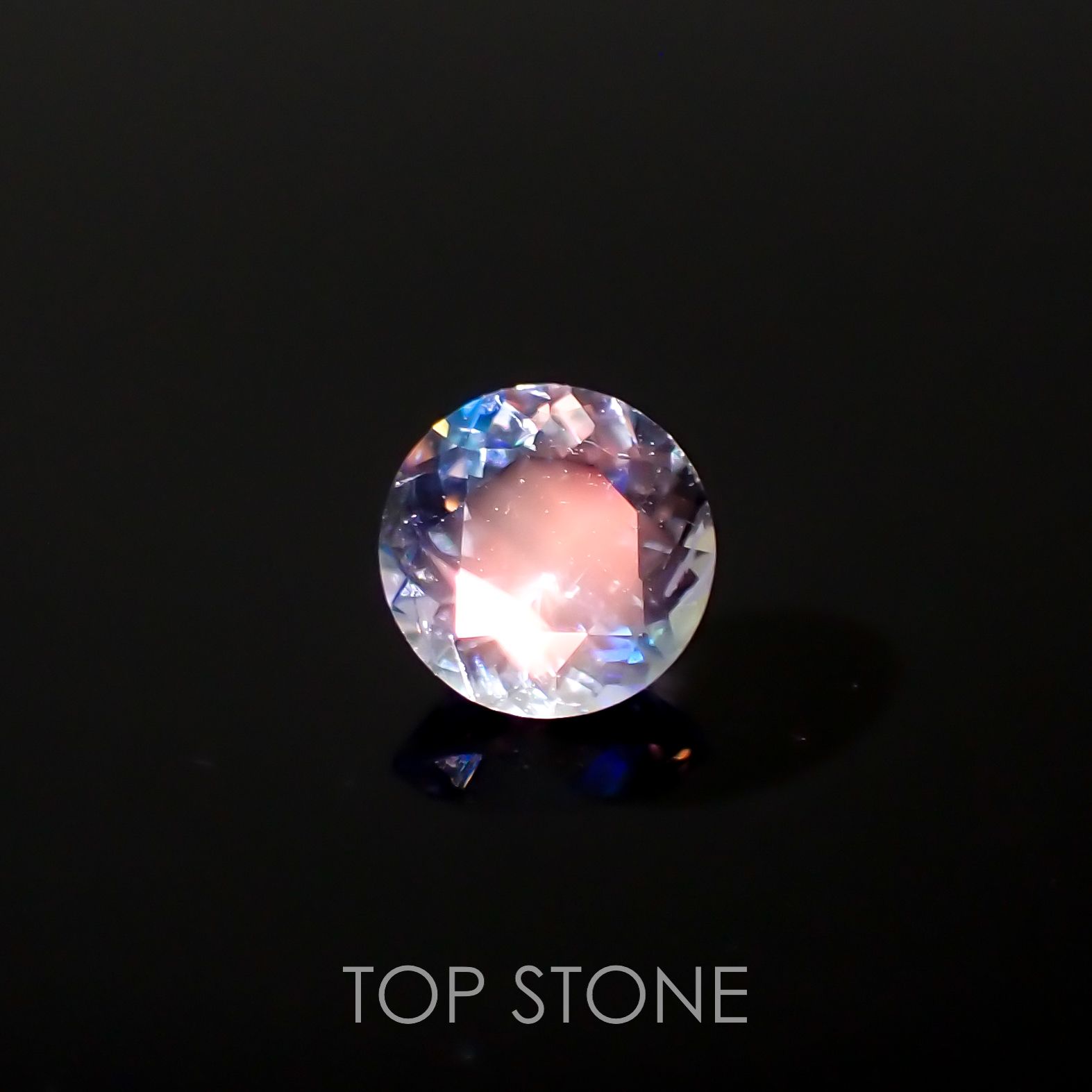 レインボームーンストーン（マダガスカル産）商品一覧 | 宝石ルースの専門店【TOP STONE】