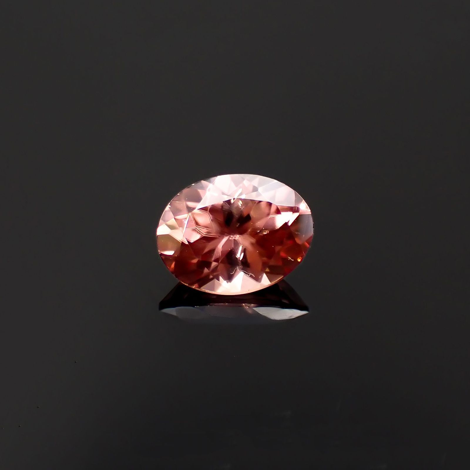 ピンクジルコン スリランカ/カンボジア産 2.17ct [230421822]8.4x6.5mm前後
