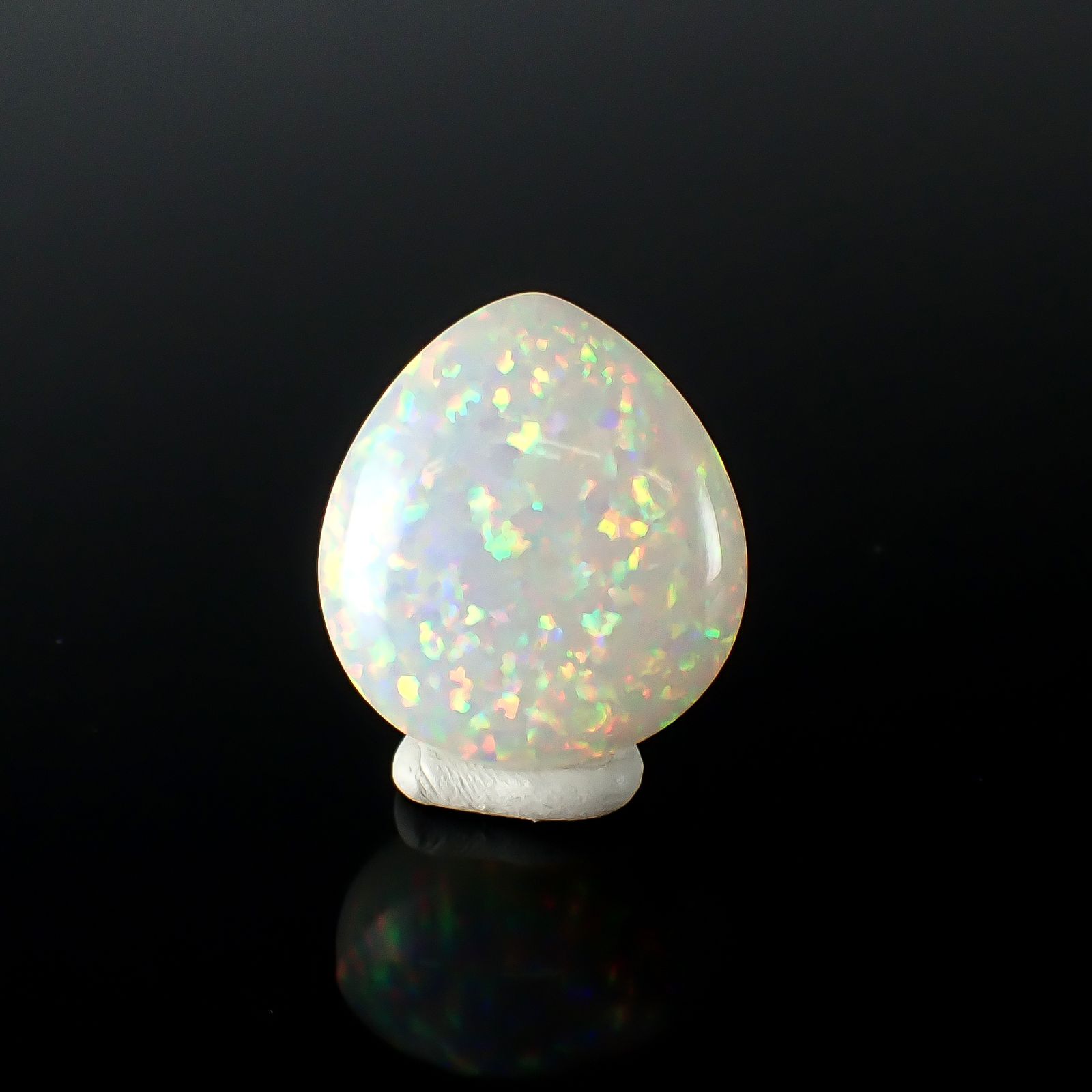 エチオピアオパール エチオピア産 32.32ct [250931156]25.3x22.9mm前後